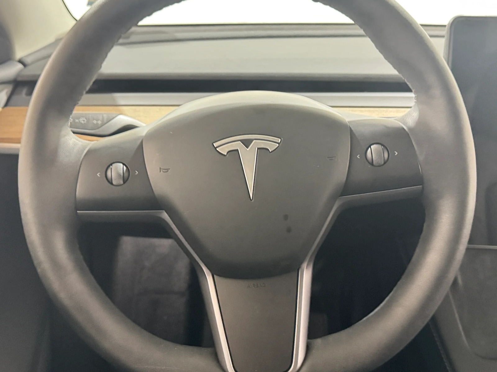 Thumbnail: 2025 Tesla Model Y - 4