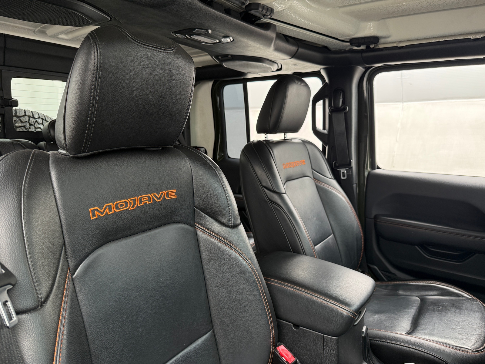 Thumbnail: 2021 Jeep Gladiator - 2