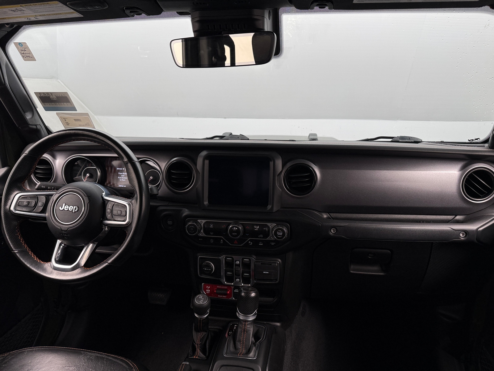 Thumbnail: 2021 Jeep Gladiator - 3