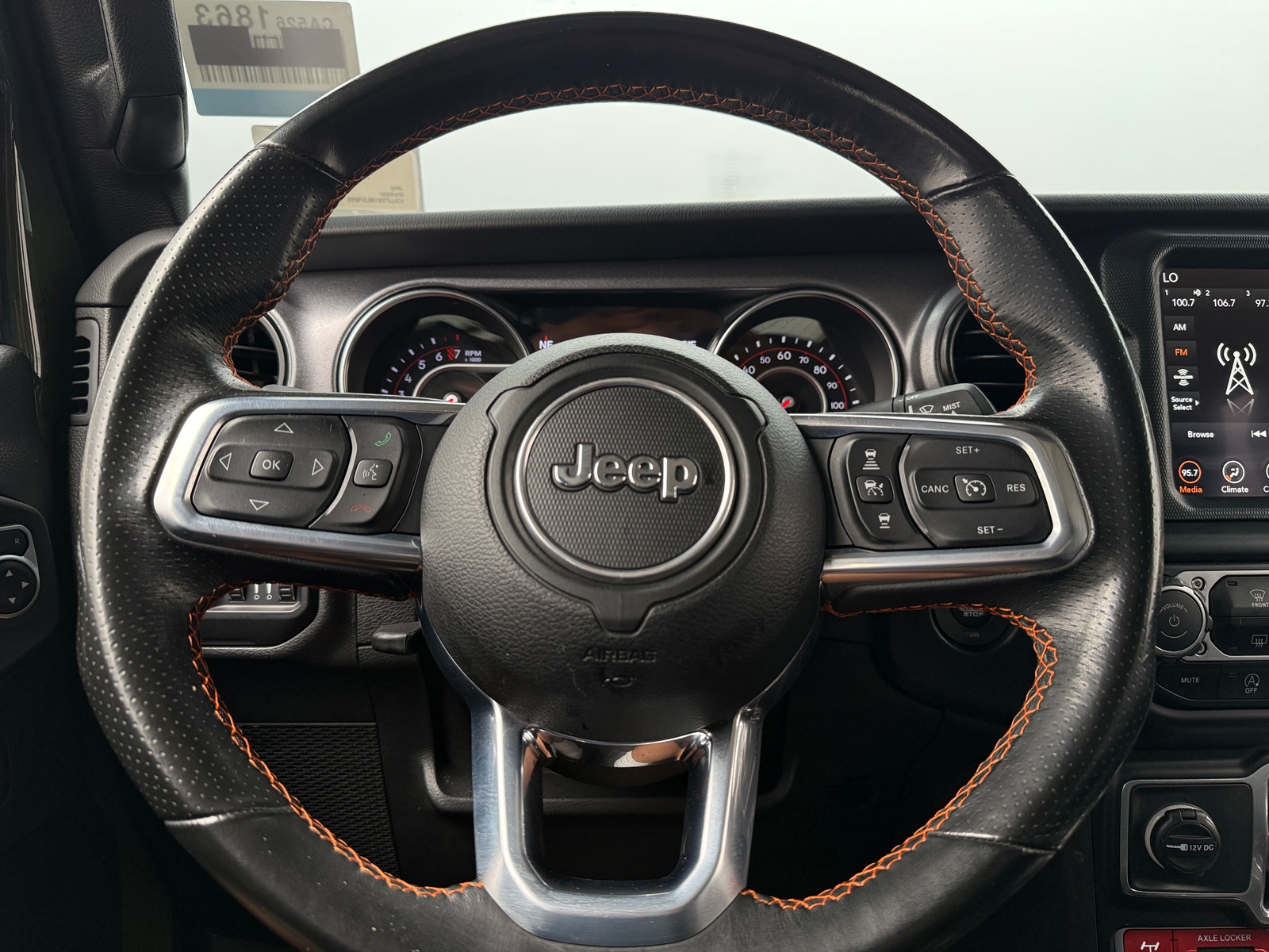 Thumbnail: 2021 Jeep Gladiator - 5