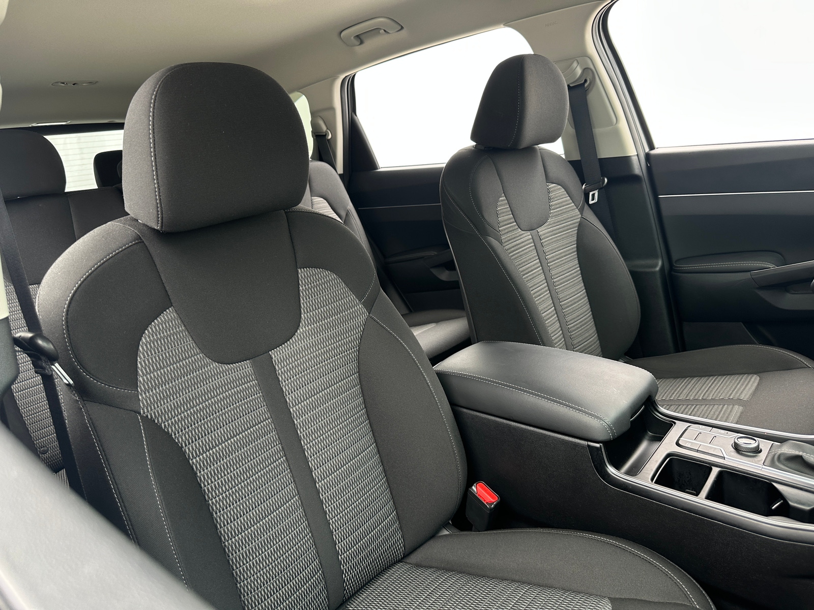 Thumbnail: 2023 Kia Sorento - 2
