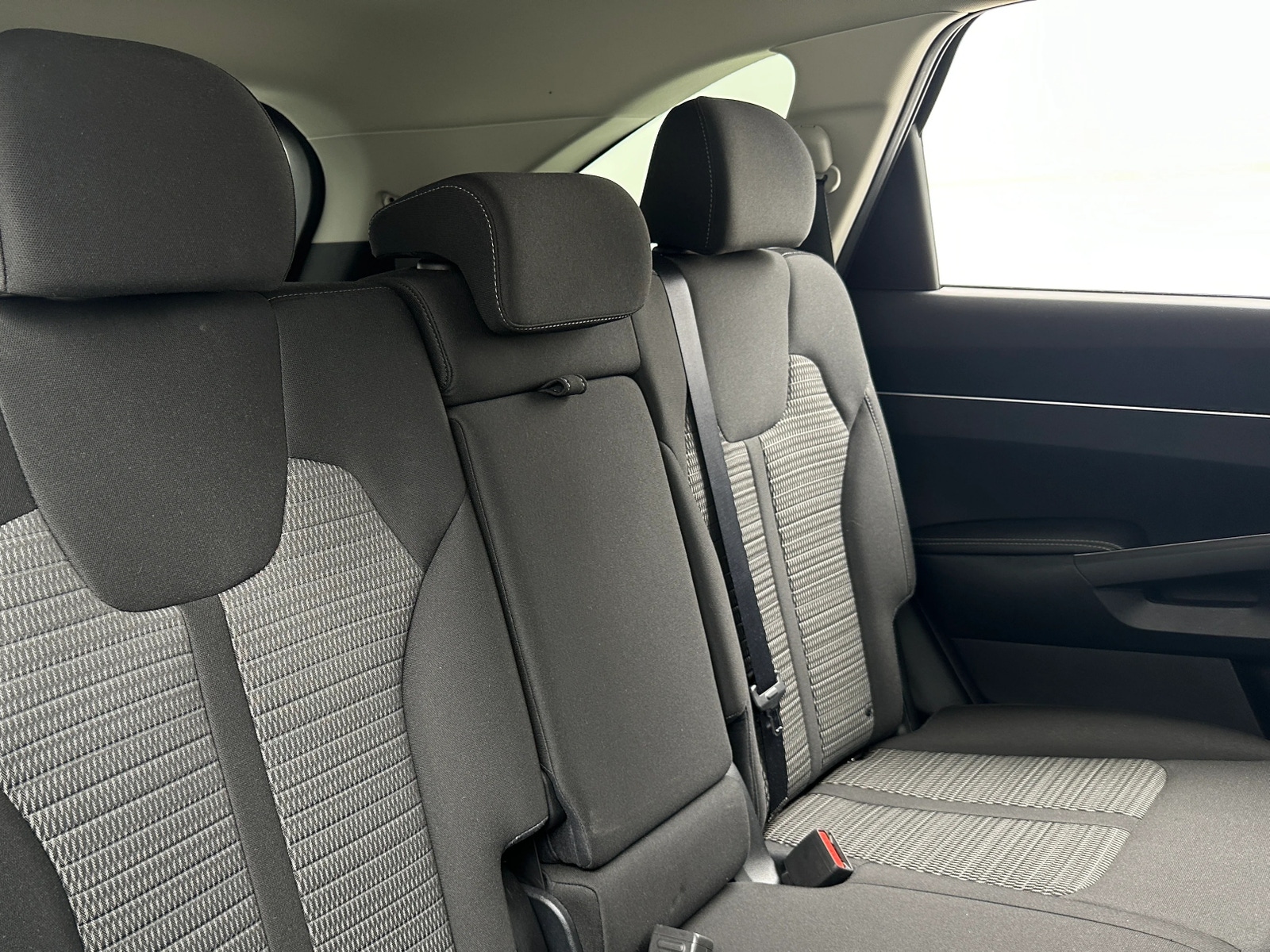 Thumbnail: 2023 Kia Sorento - 6