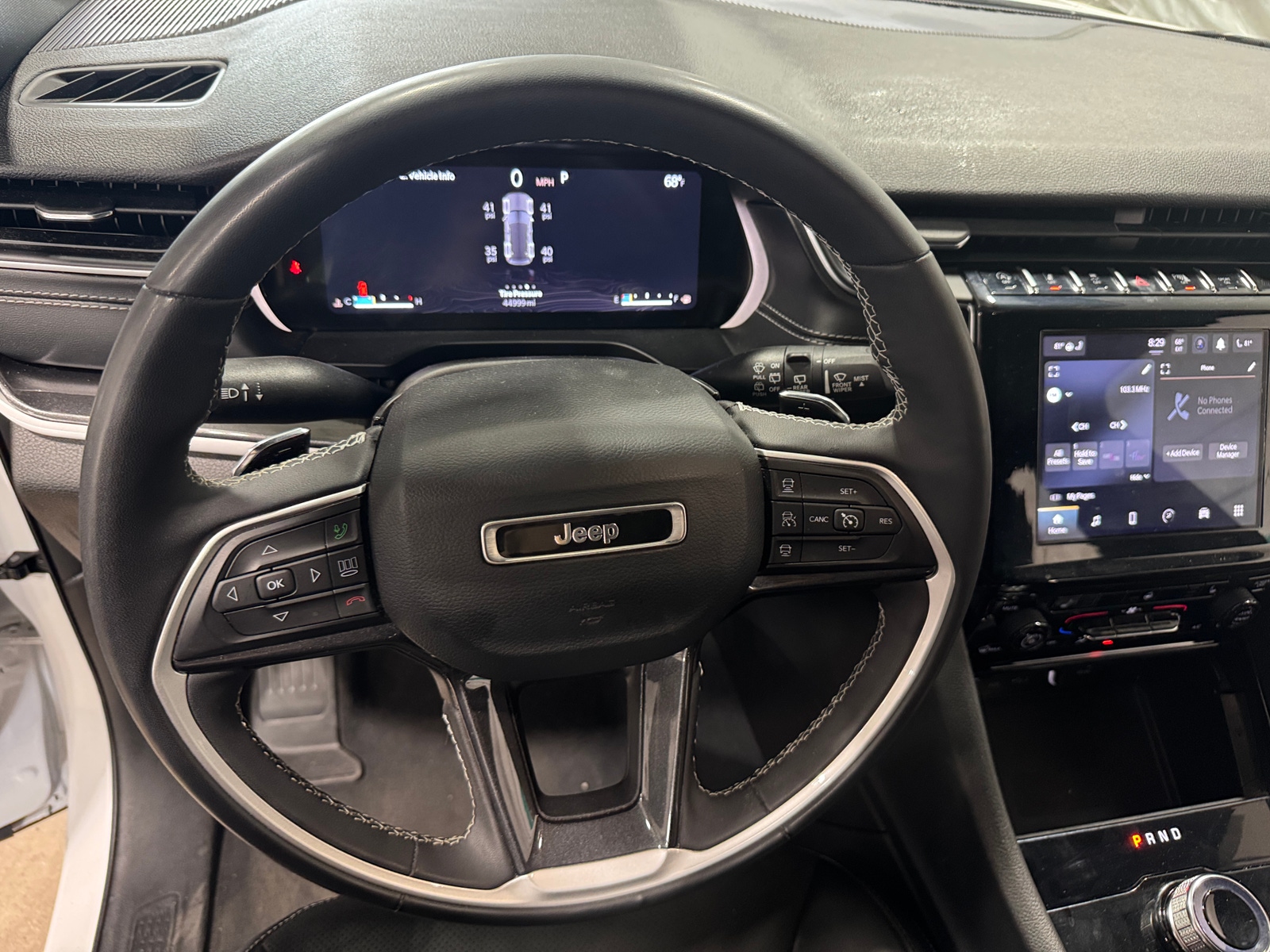 Thumbnail: 2023 Jeep Grand Cherokee - 5