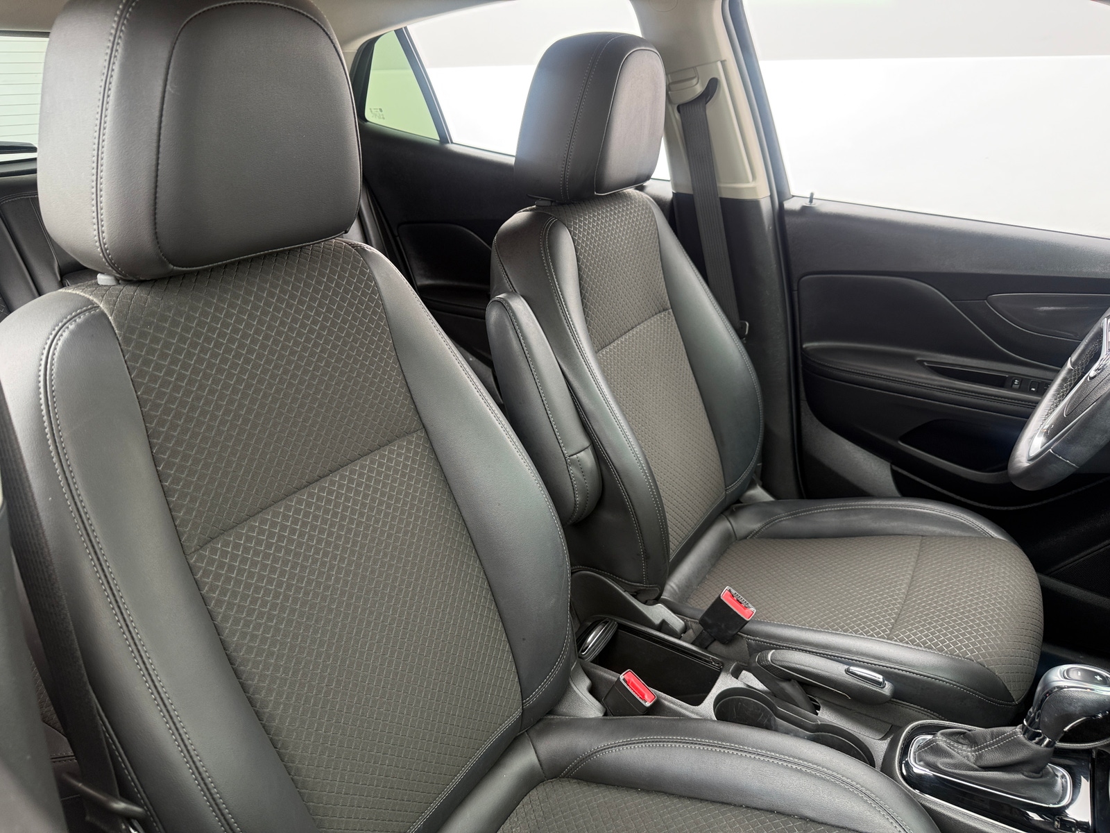Thumbnail: 2019 Buick Encore - 2
