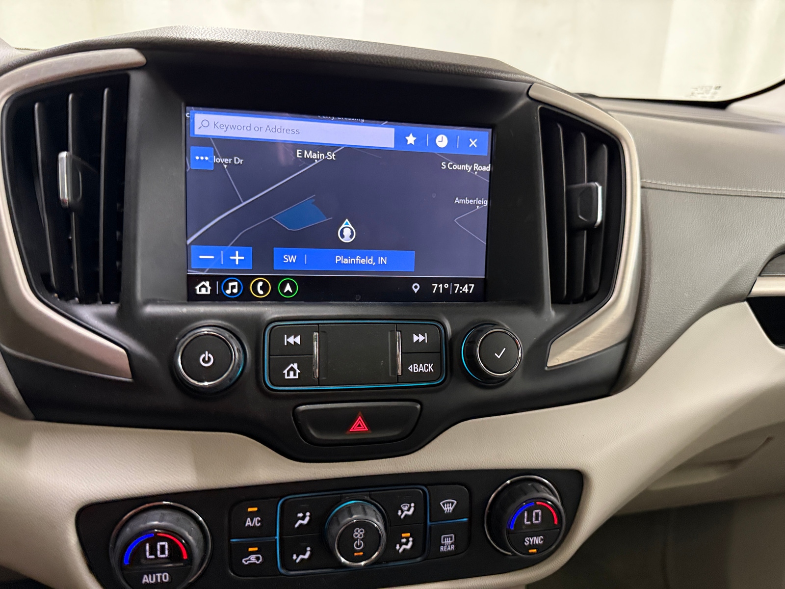 Thumbnail: 2020 GMC Terrain - 3
