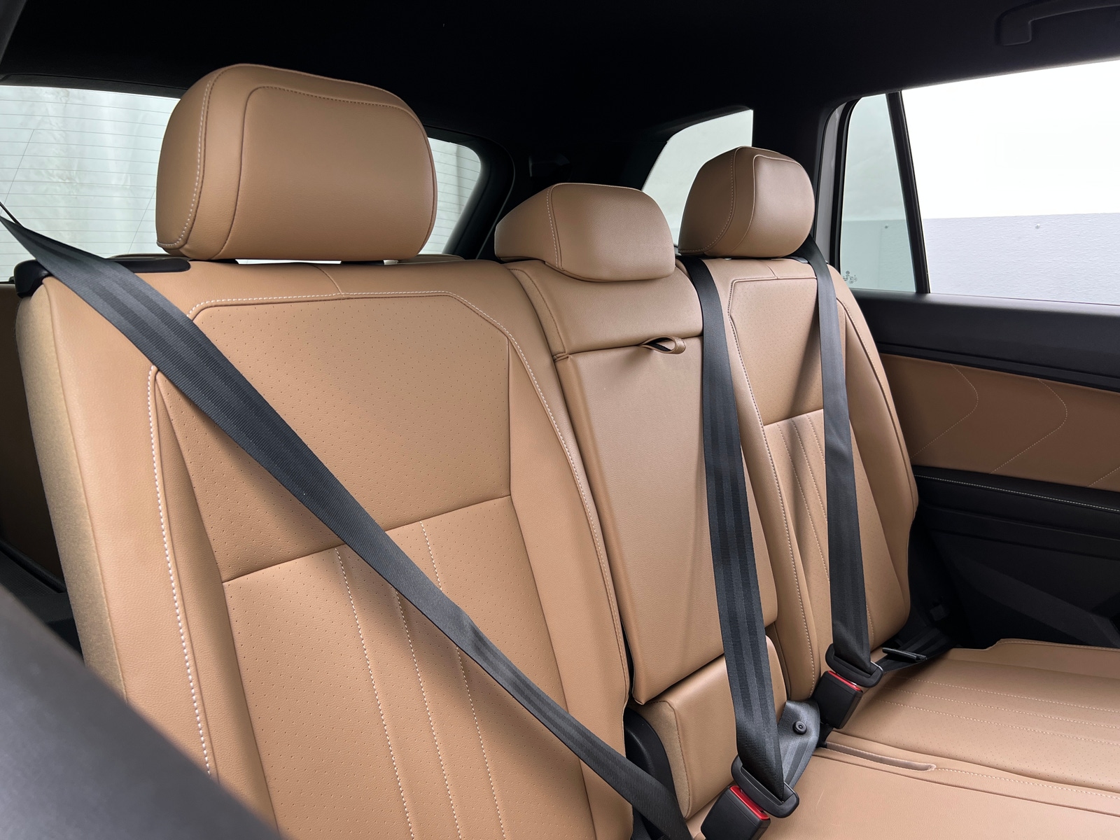Thumbnail: 2023 Volkswagen Tiguan - 5
