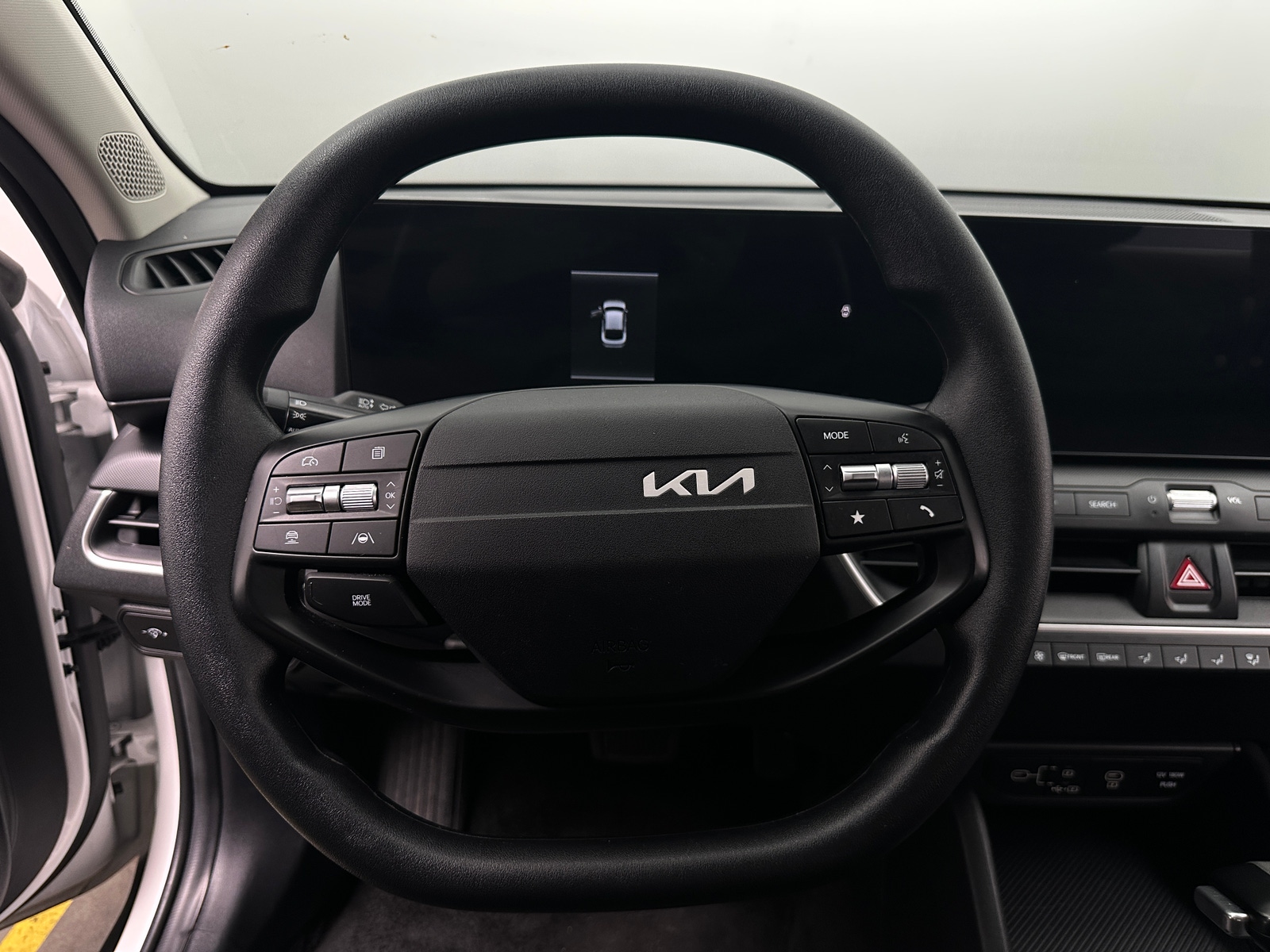 Thumbnail: 2025 Kia K4 - 5