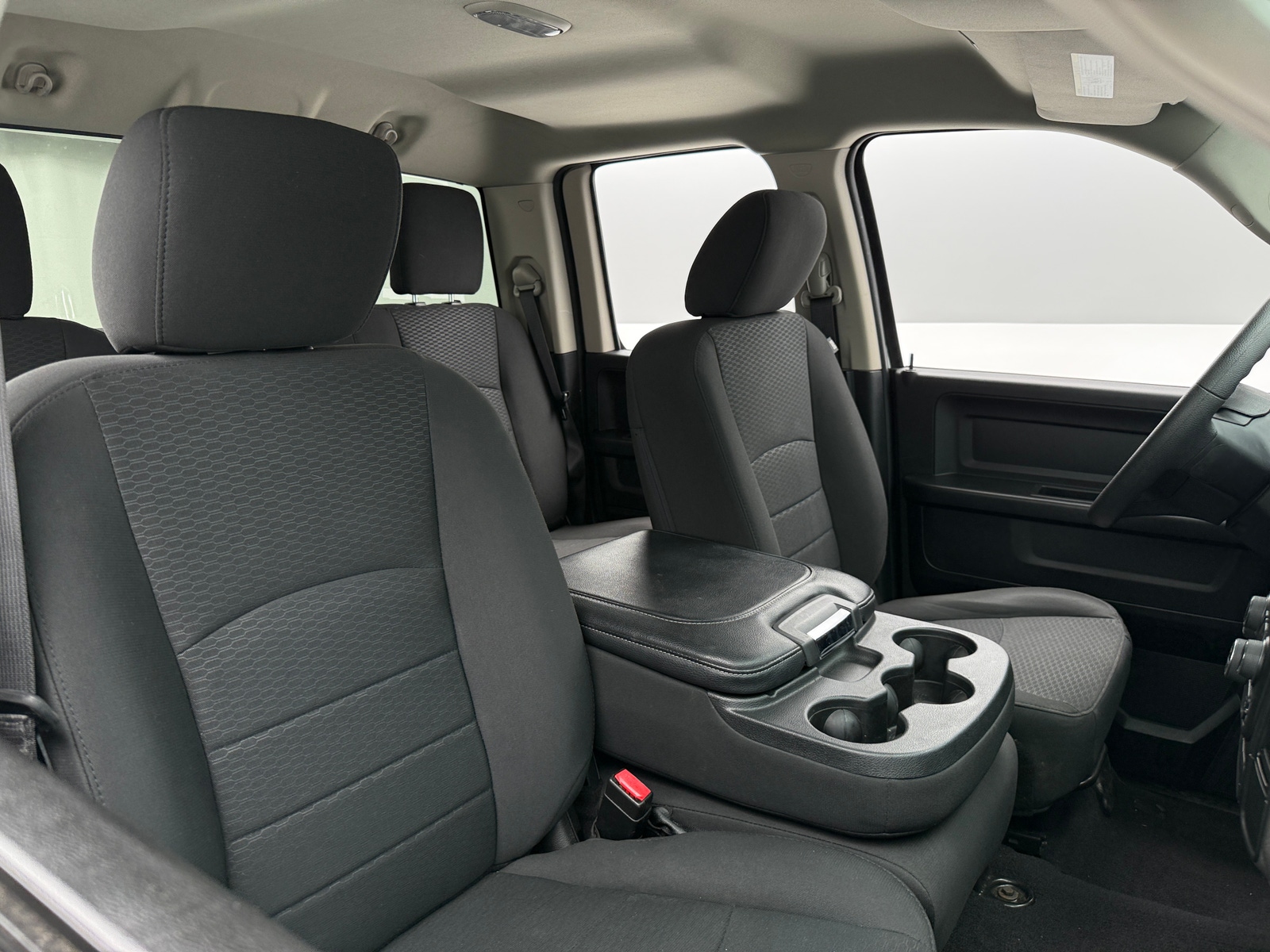 Thumbnail: 2019 RAM 1500 Classic - 2