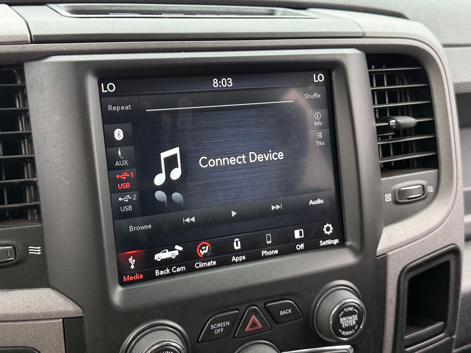 Thumbnail: 2019 RAM 1500 Classic - 4