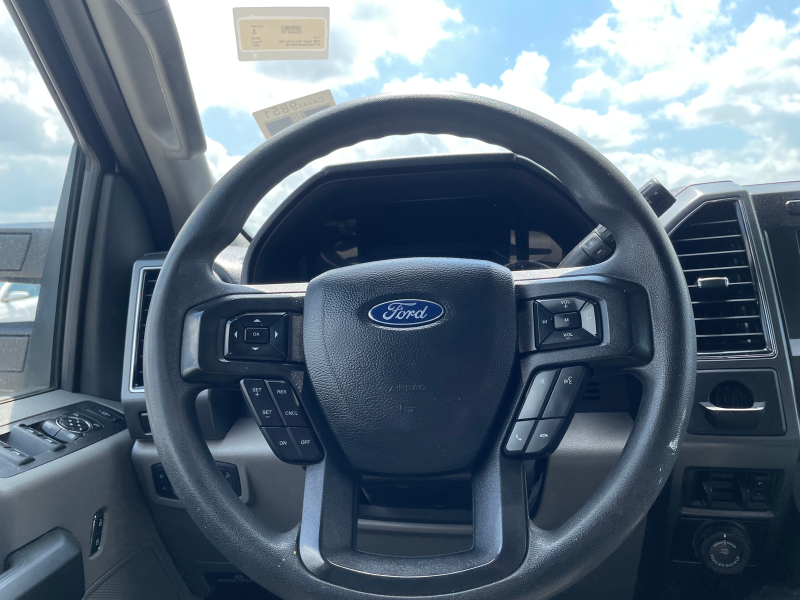 Thumbnail: 2021 Ford Econoline - 5