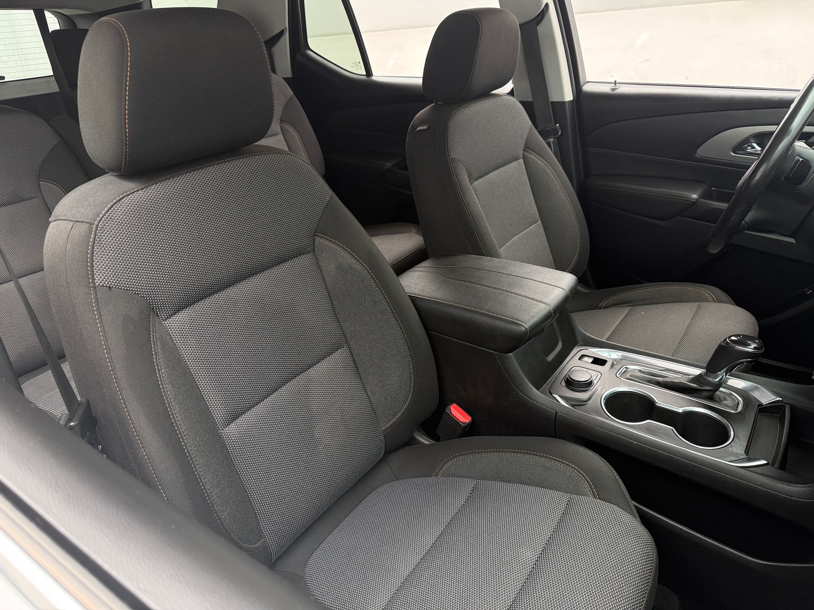Thumbnail: 2020 Chevrolet Traverse - 2