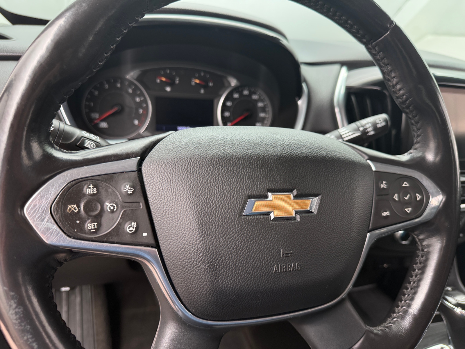 Thumbnail: 2020 Chevrolet Traverse - 5
