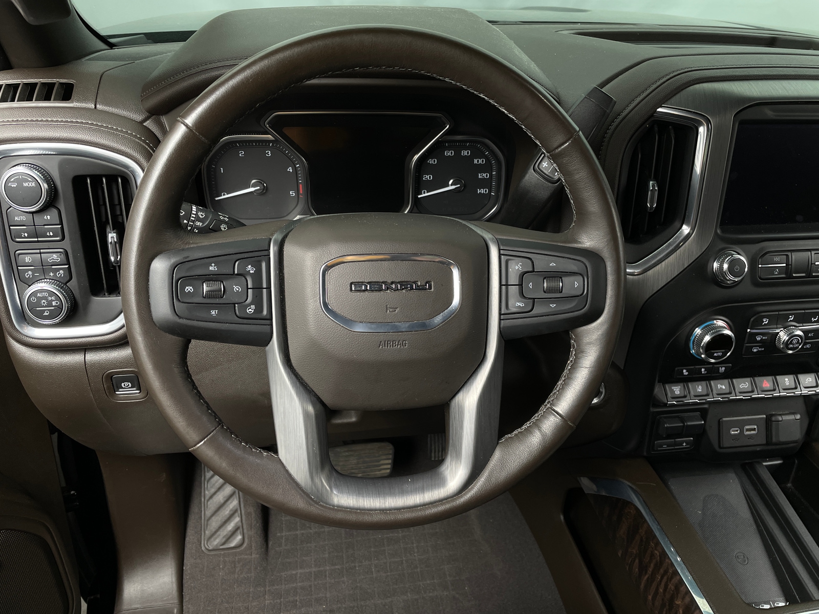 Thumbnail: 2021 GMC Sierra 2500 - 4
