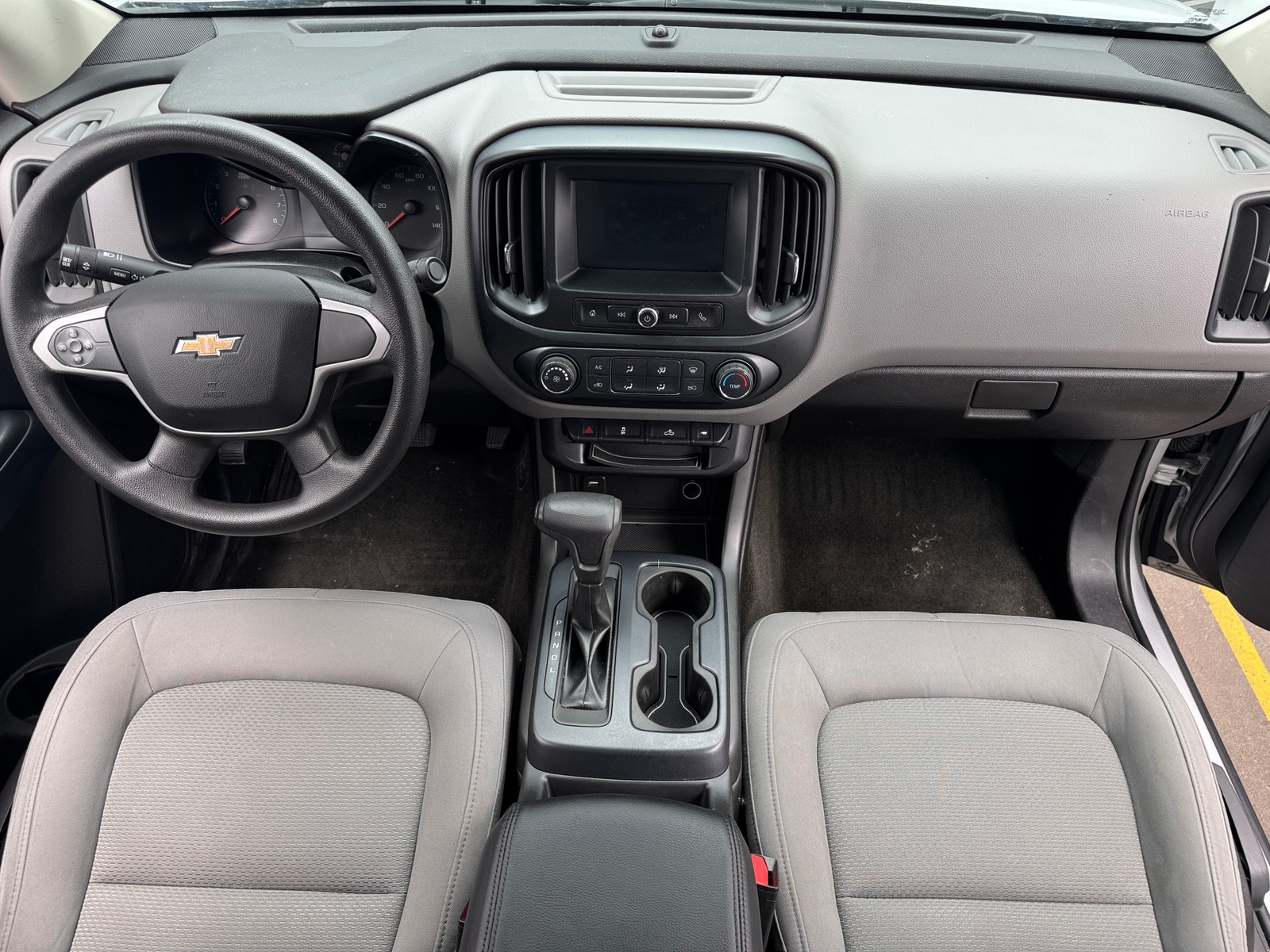 Thumbnail: 2017 Chevrolet Colorado - 3