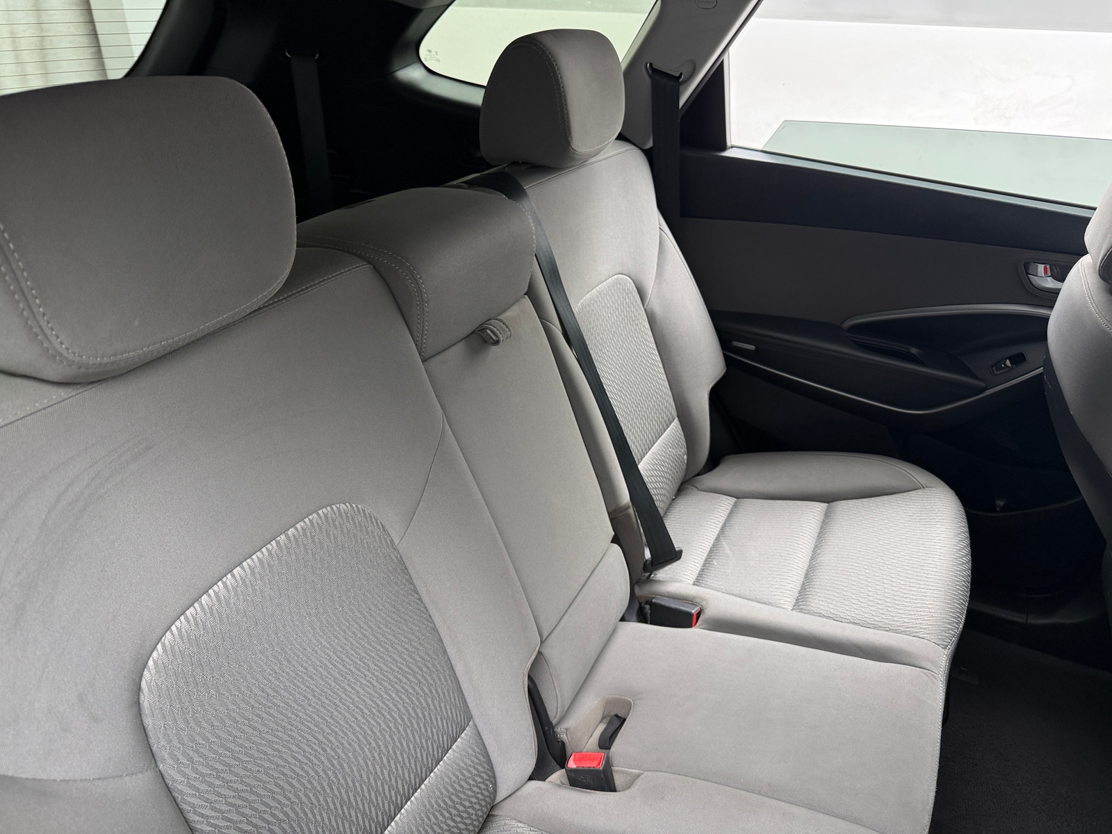 Thumbnail: 2016 Hyundai Santa Fe - 6