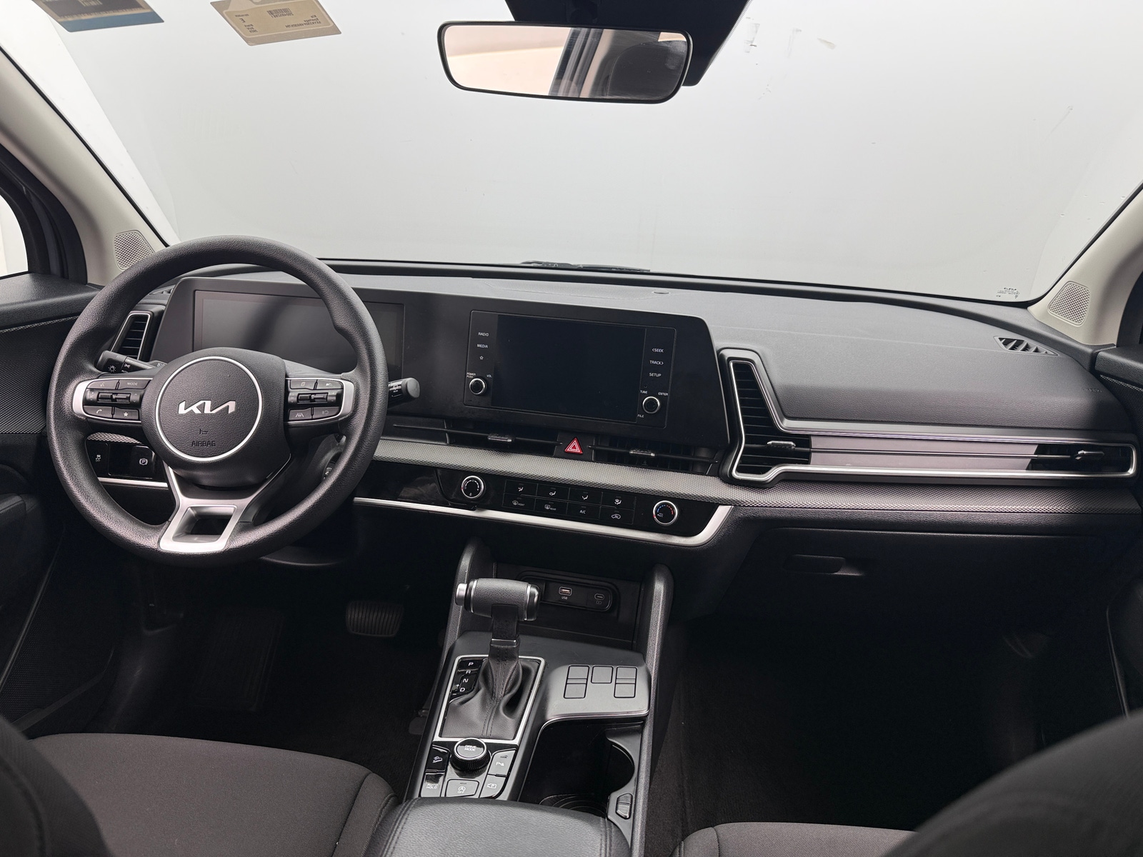 Thumbnail: 2025 Kia Sportage - 3