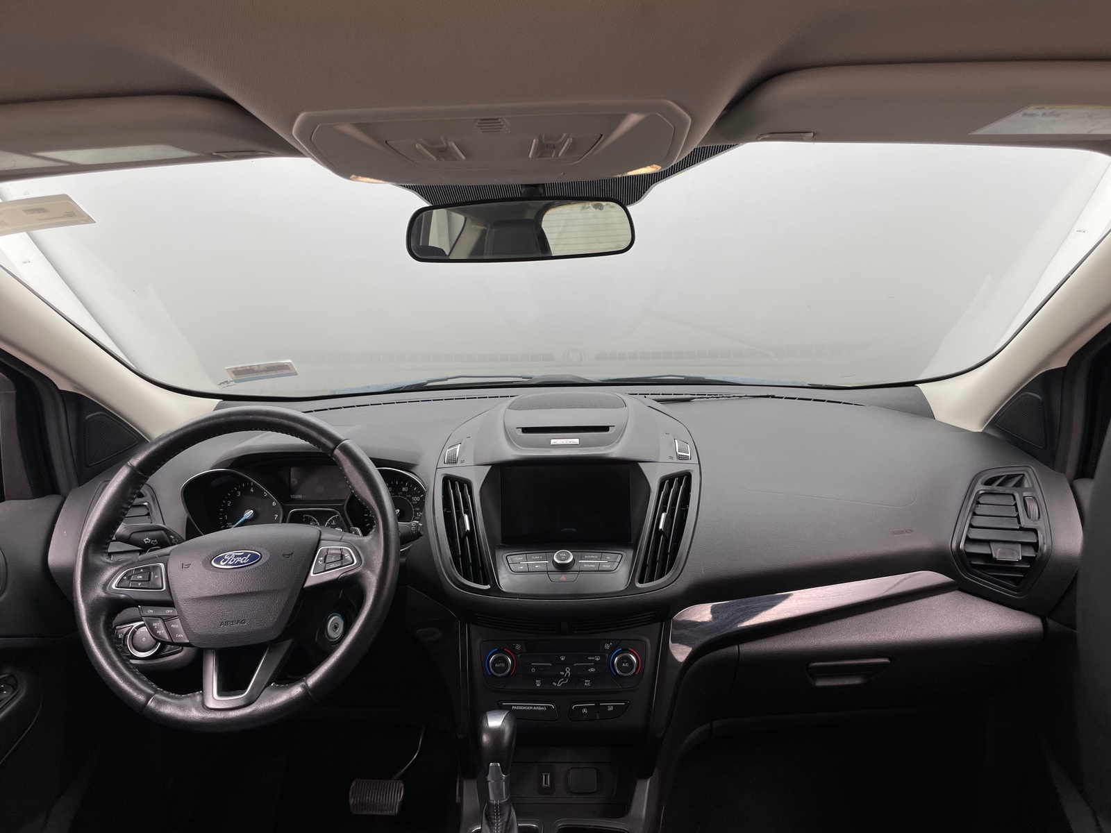 Thumbnail: 2017 Ford Escape - 3