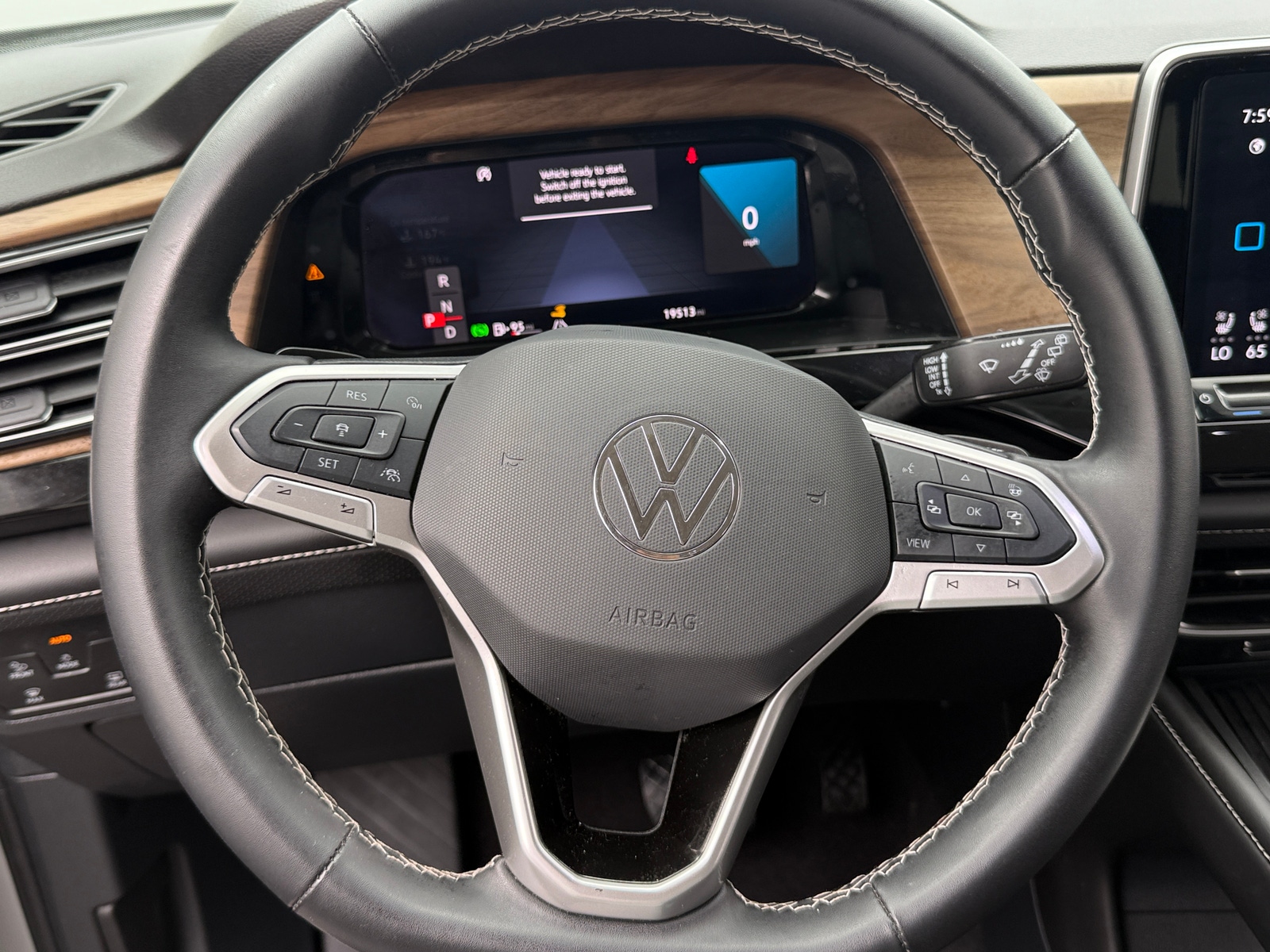 Thumbnail: 2025 Volkswagen Atlas - 4