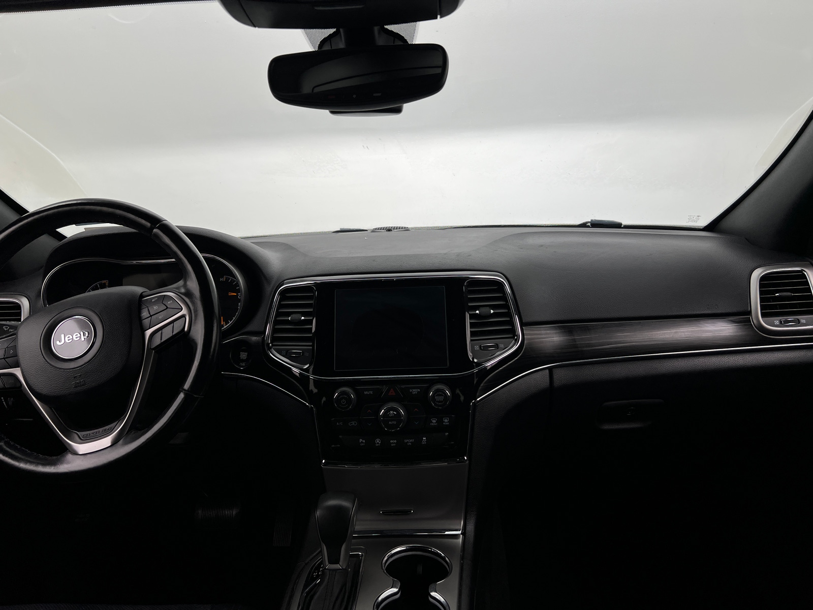 Thumbnail: 2019 Jeep Grand Cherokee - 2