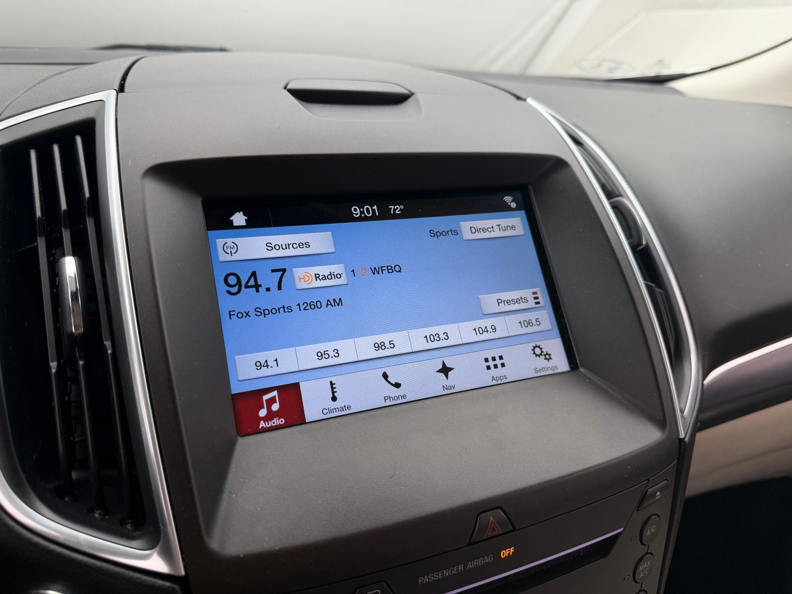 Thumbnail: 2016 Ford Edge - 3