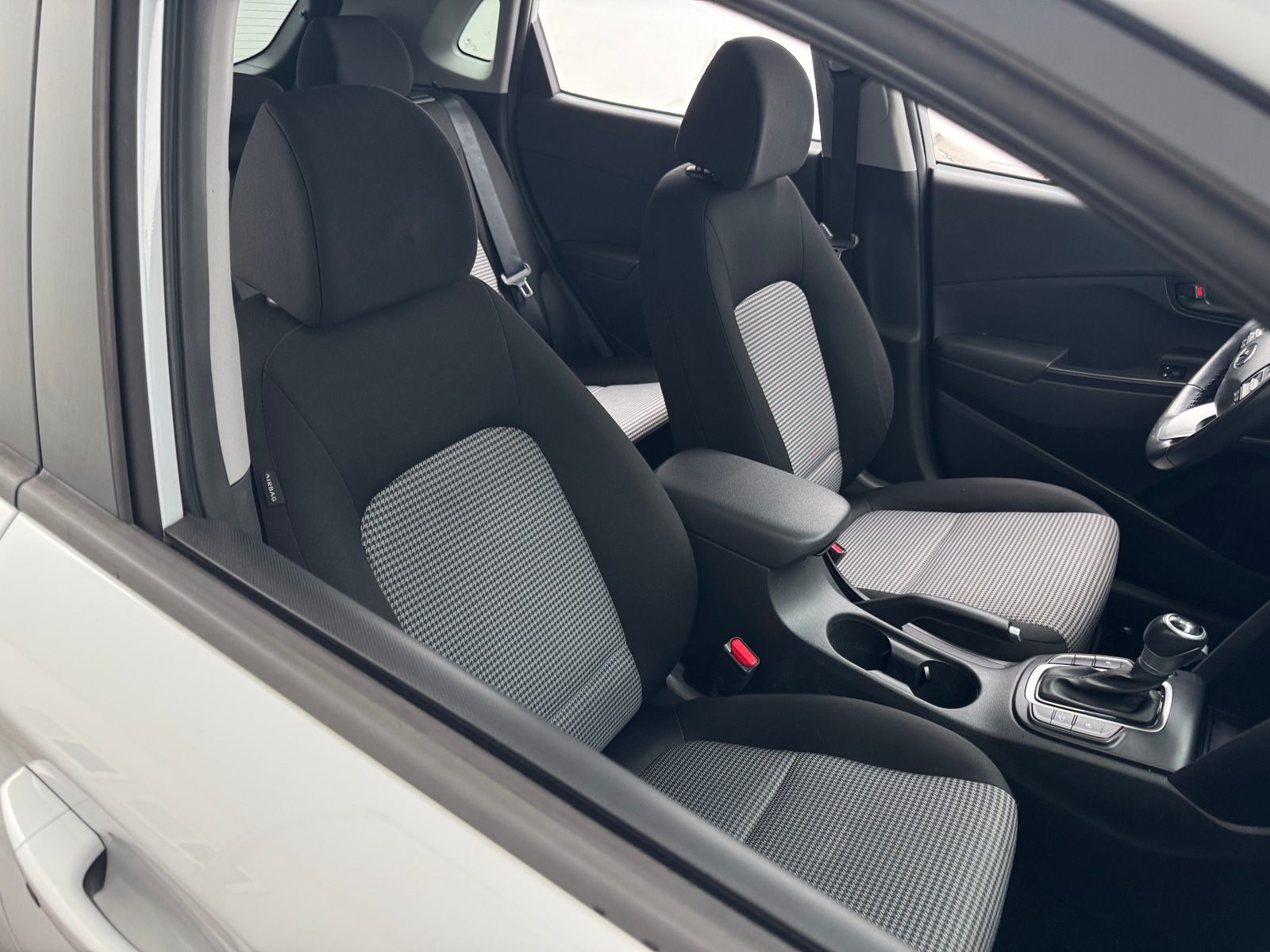 Thumbnail: 2020 Hyundai Kona - 2
