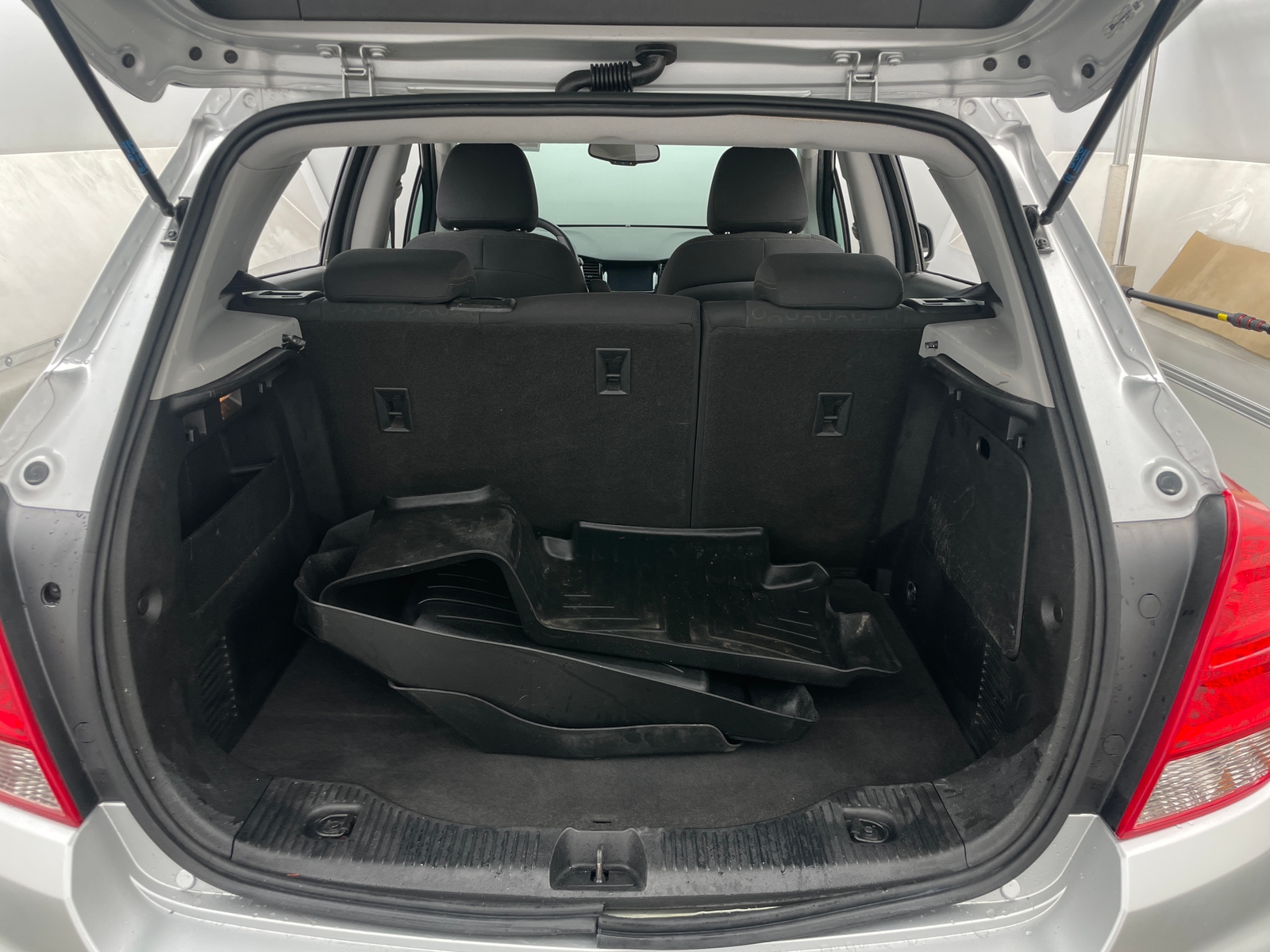 Thumbnail: 2017 Chevrolet Trax - 7