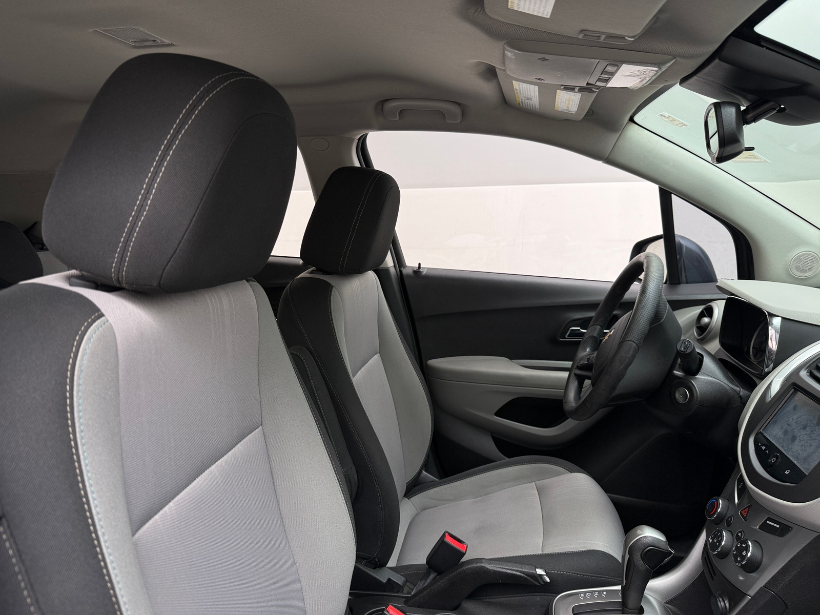 Thumbnail: 2016 Chevrolet Trax - 2