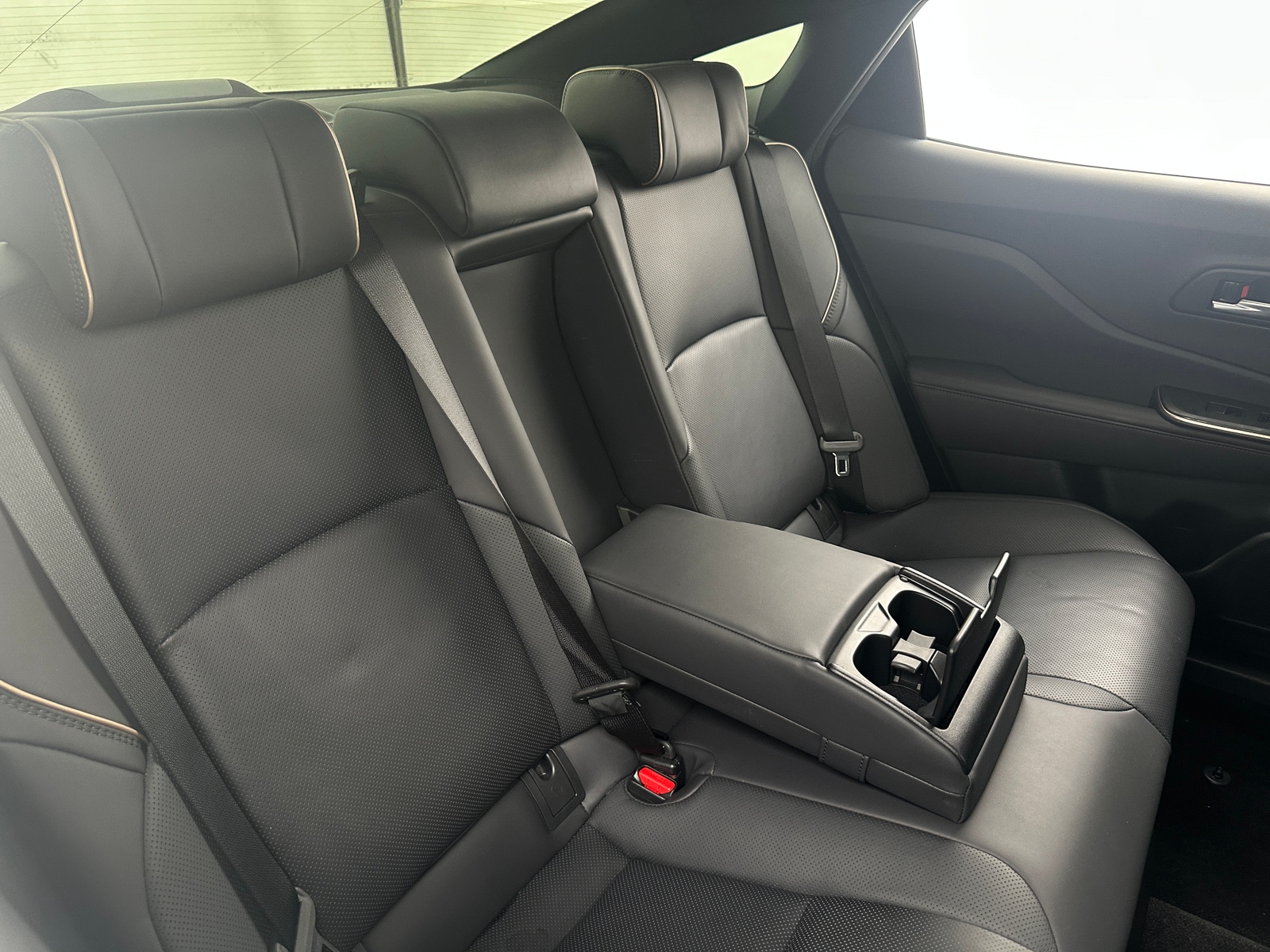 Thumbnail: 2023 Toyota Crown - 5