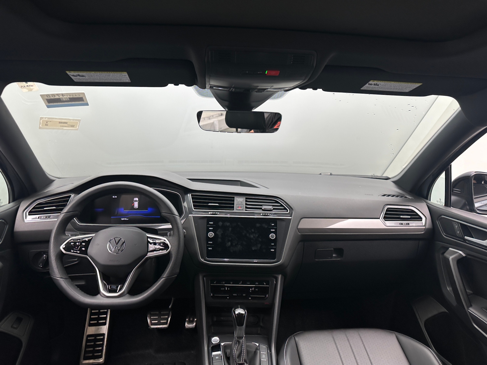 Thumbnail: 2024 Volkswagen Tiguan - 2