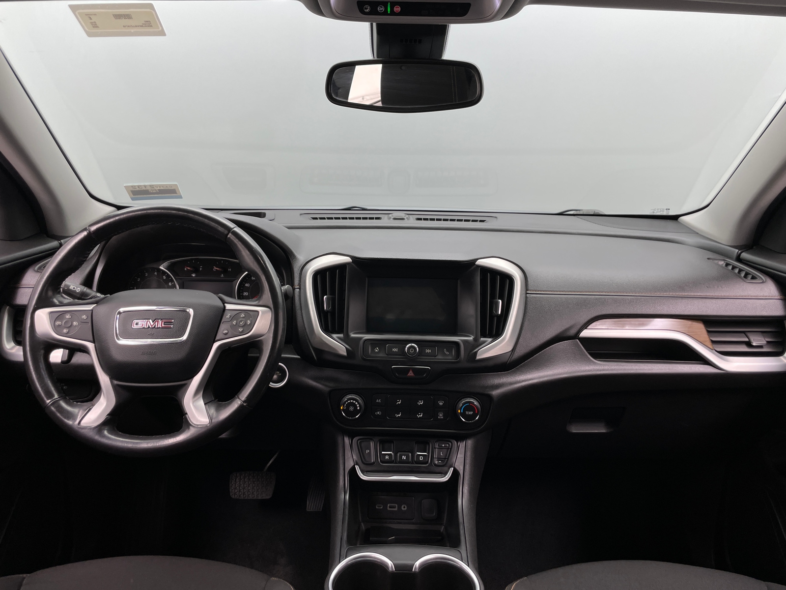 Thumbnail: 2020 GMC Terrain - 3