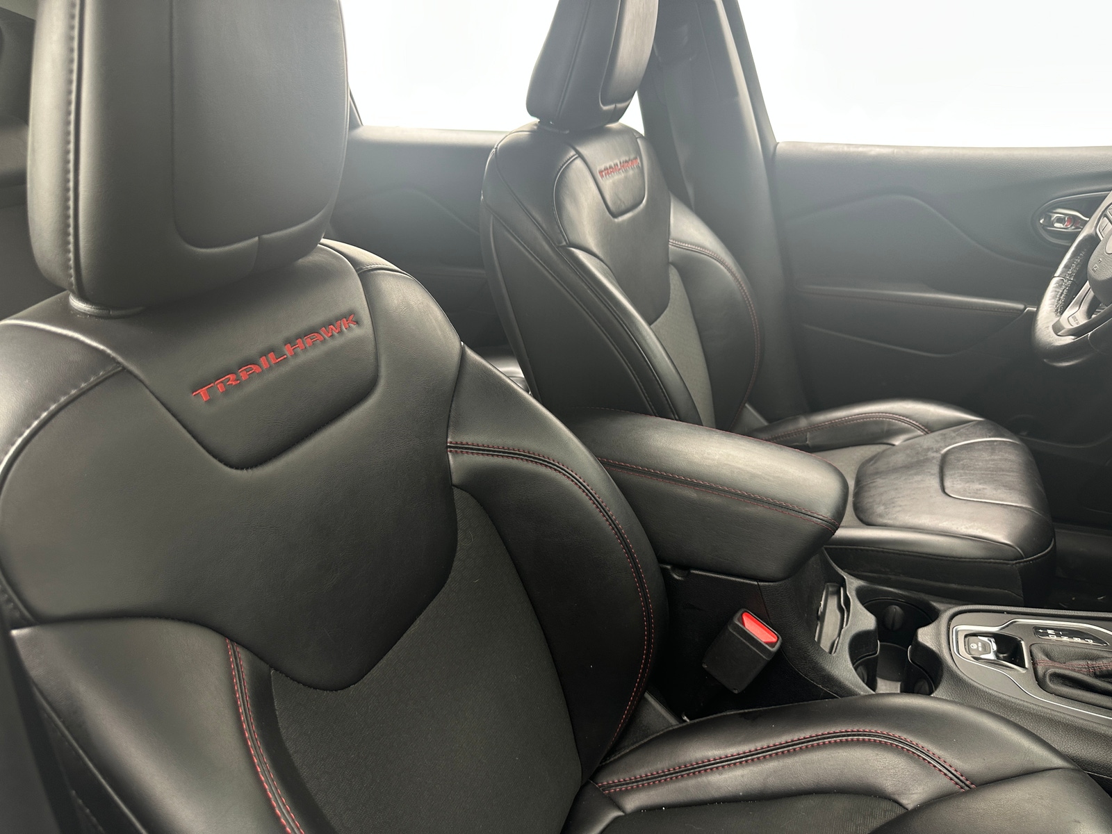 Thumbnail: 2019 Jeep Cherokee - 2
