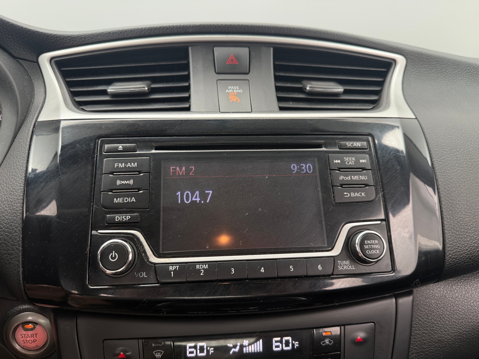Thumbnail: 2018 Nissan Sentra - 4