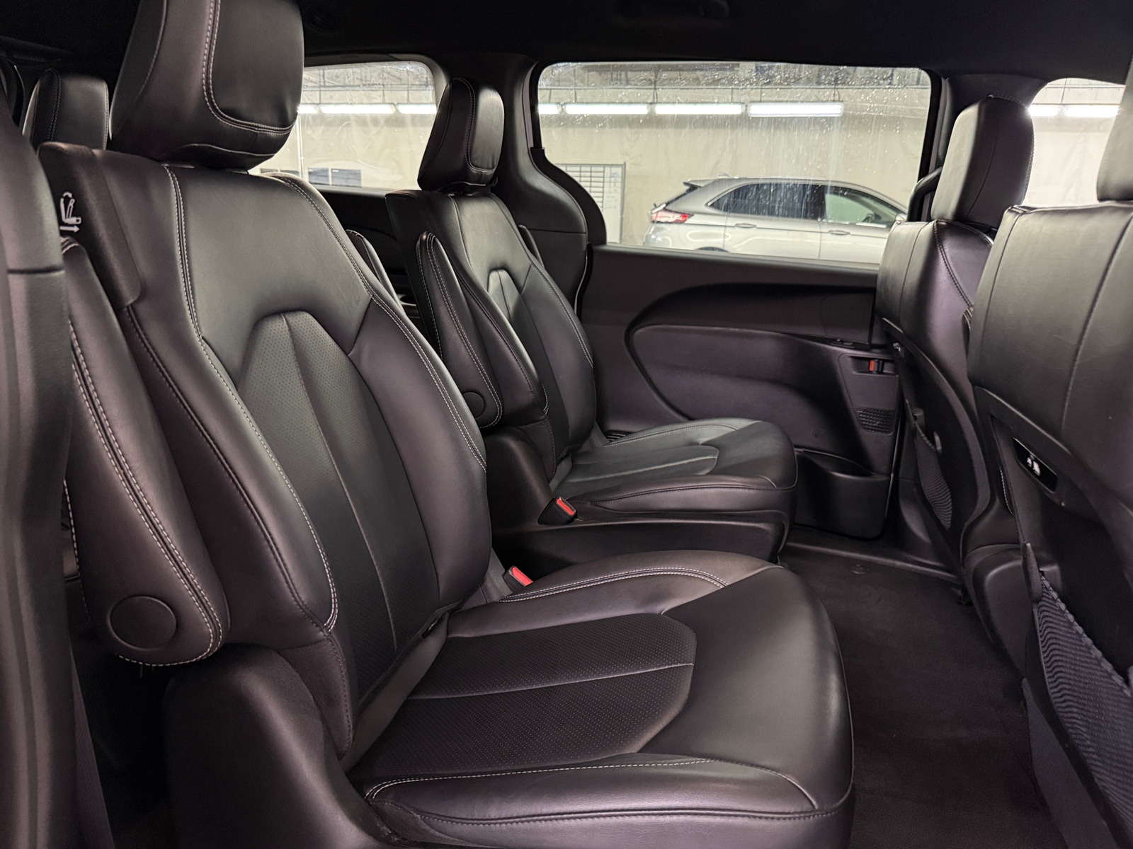 Thumbnail: 2024 Chrysler Pacifica - 5
