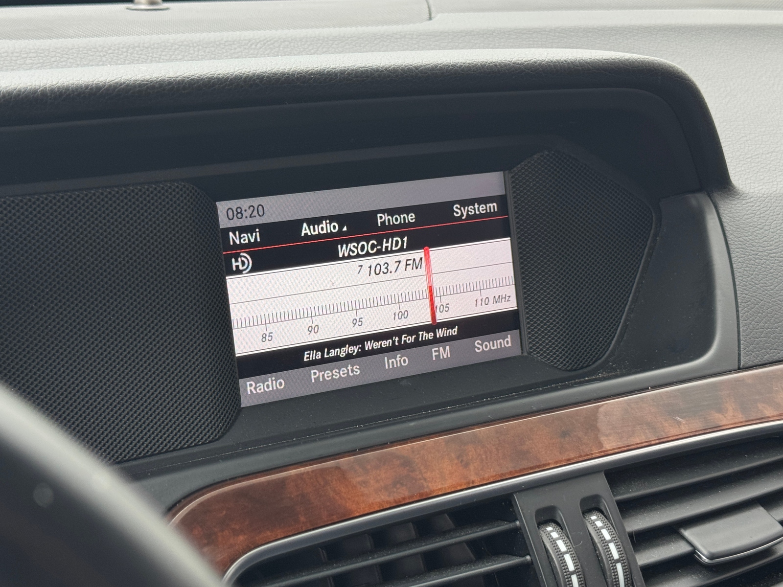 Thumbnail: 2014 Mercedes-Benz C-Class - 3