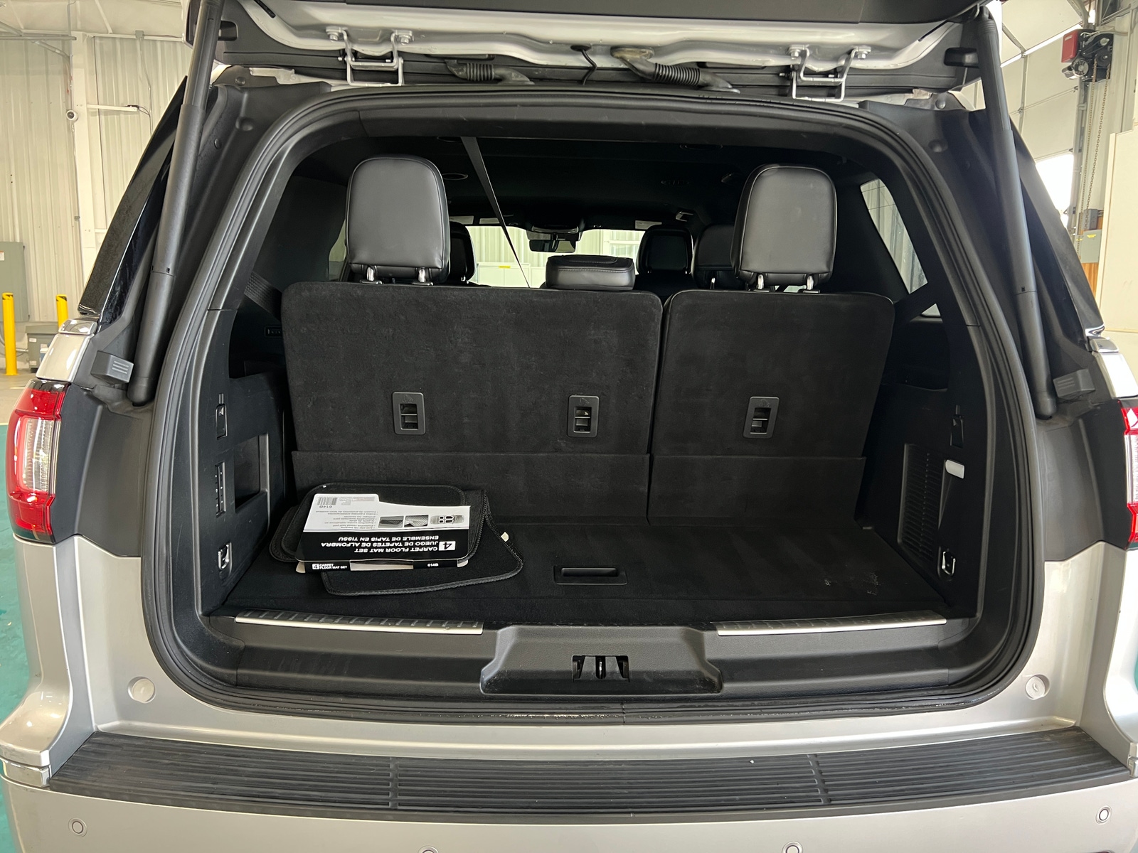 Thumbnail: 2019 Lincoln Navigator - 6