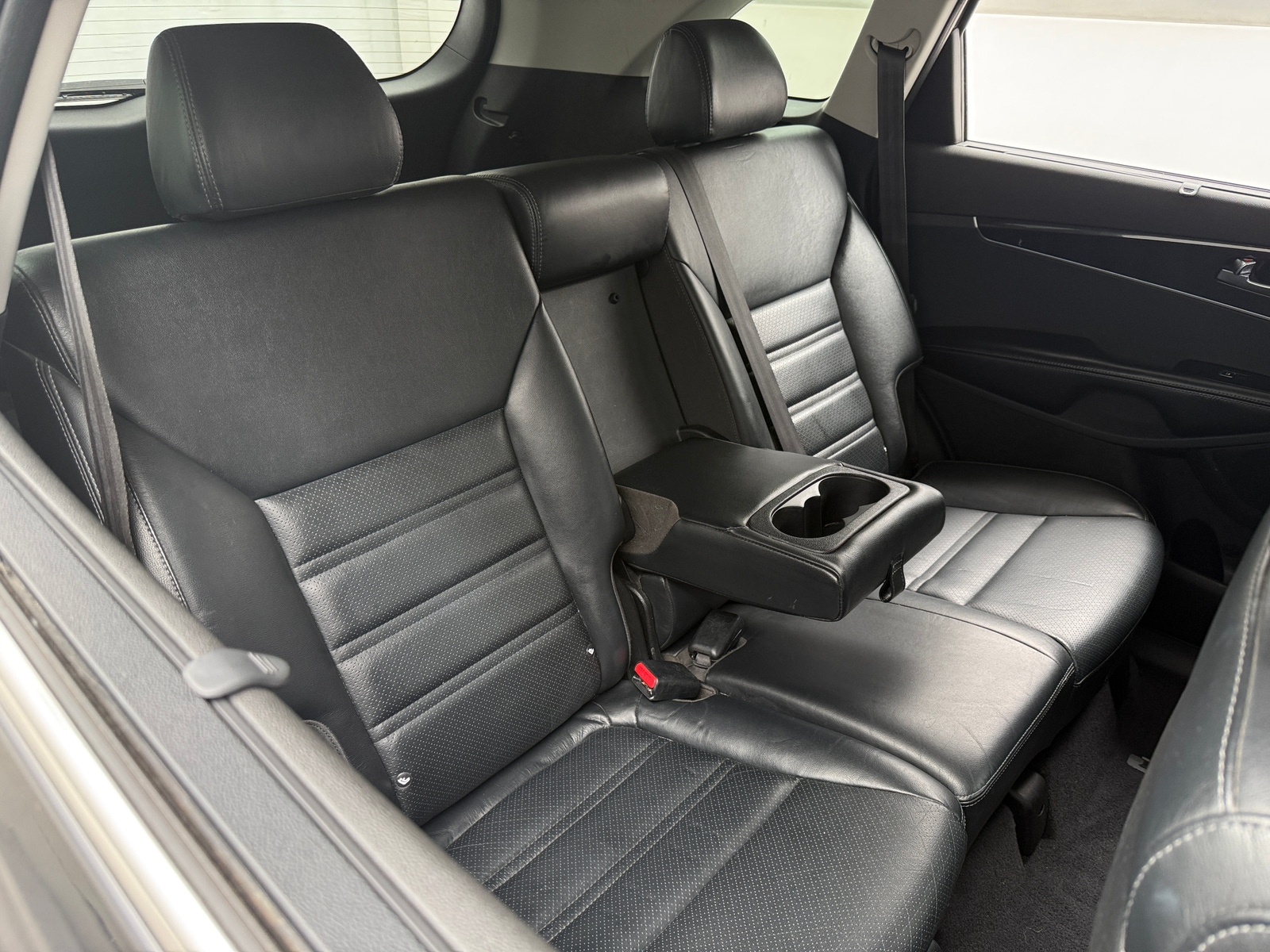 Thumbnail: 2018 Kia Sorento - 5