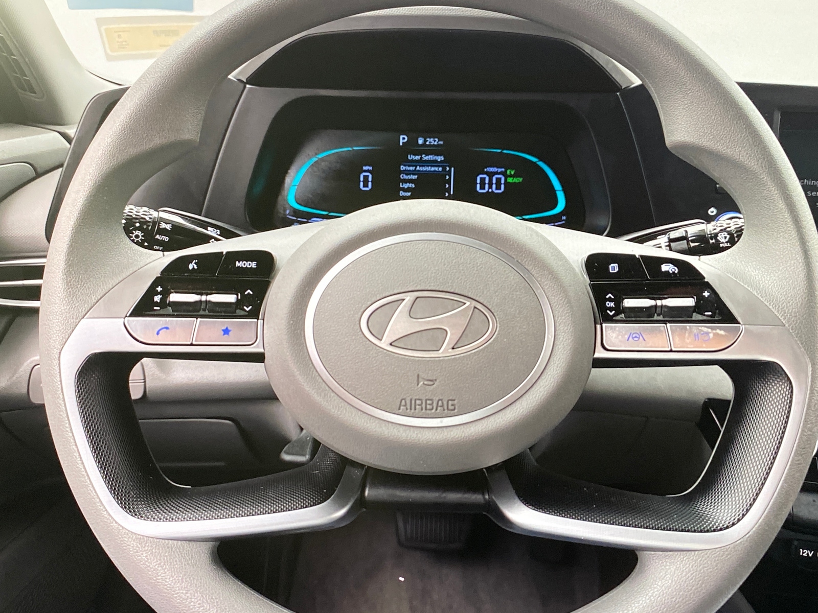 Thumbnail: 2025 Hyundai Elantra - 5