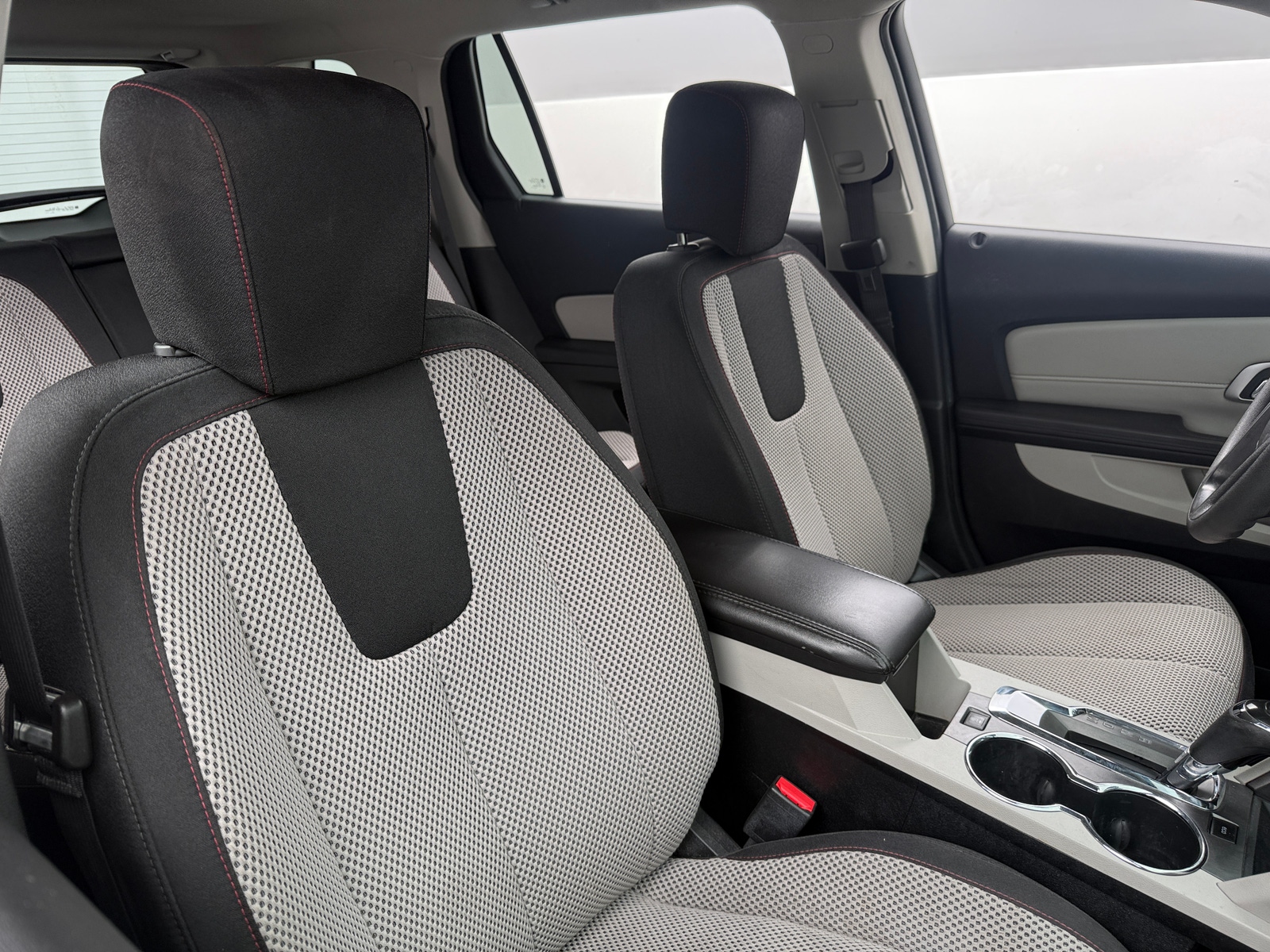 Thumbnail: 2017 GMC Terrain - 2