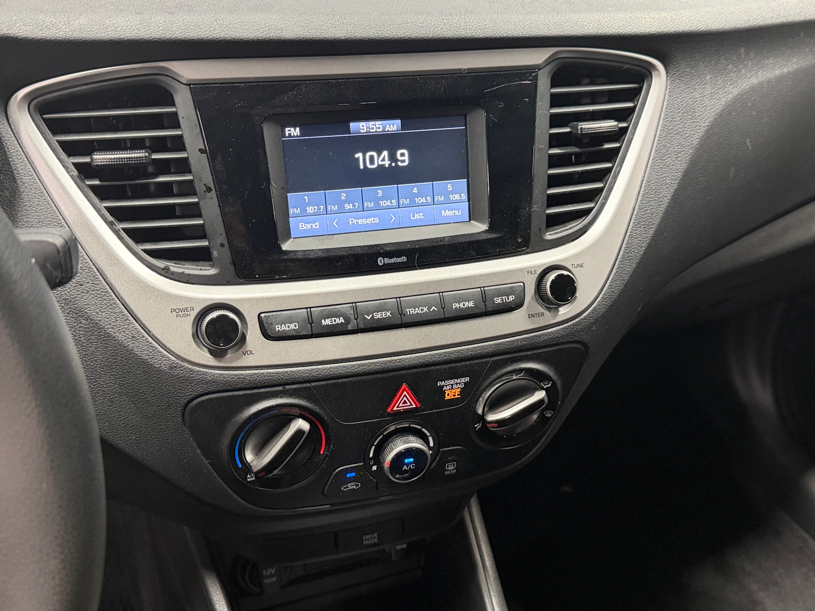 Thumbnail: 2022 Hyundai Accent - 4