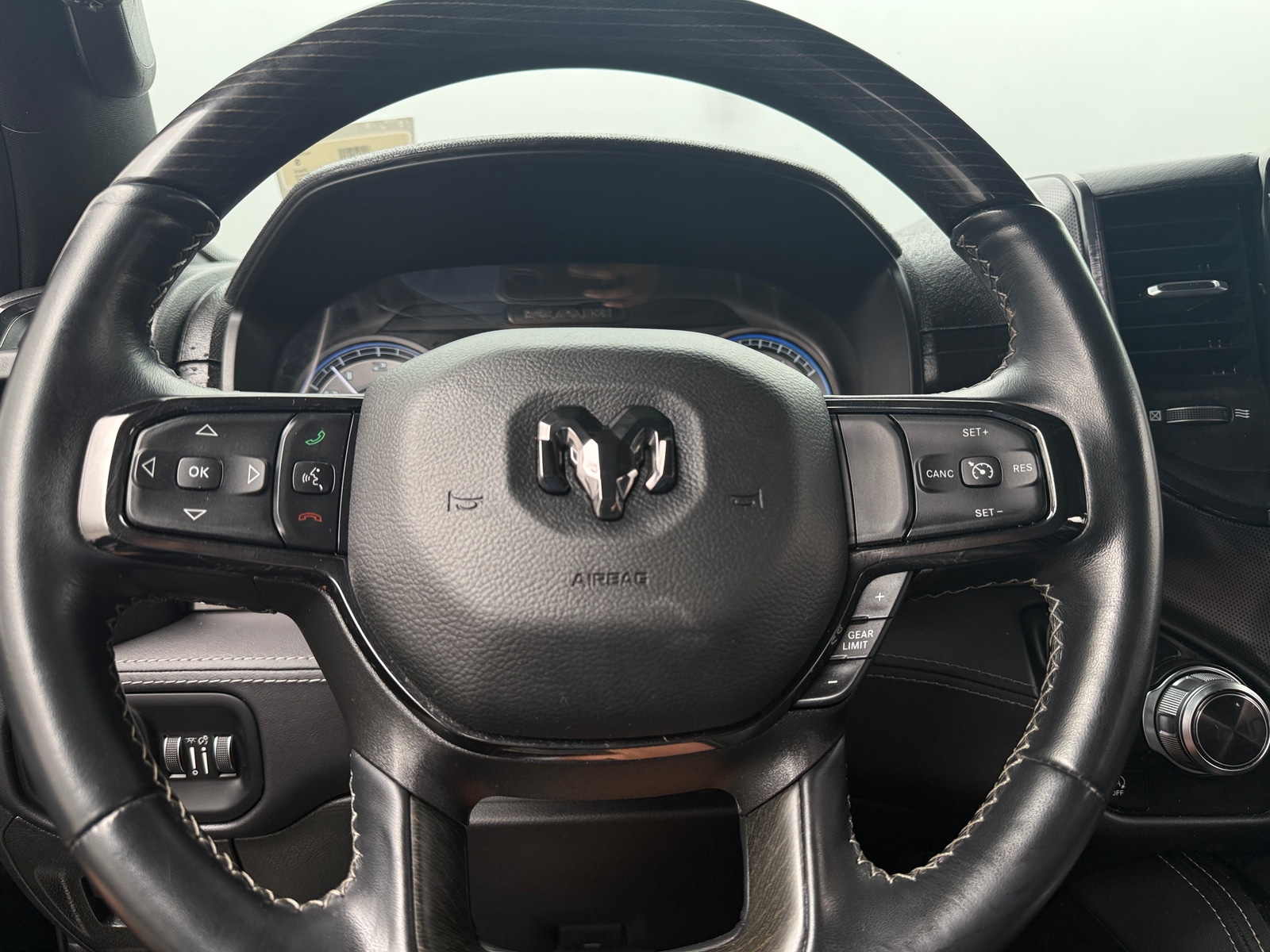 Thumbnail: 2022 RAM 1500 - 4