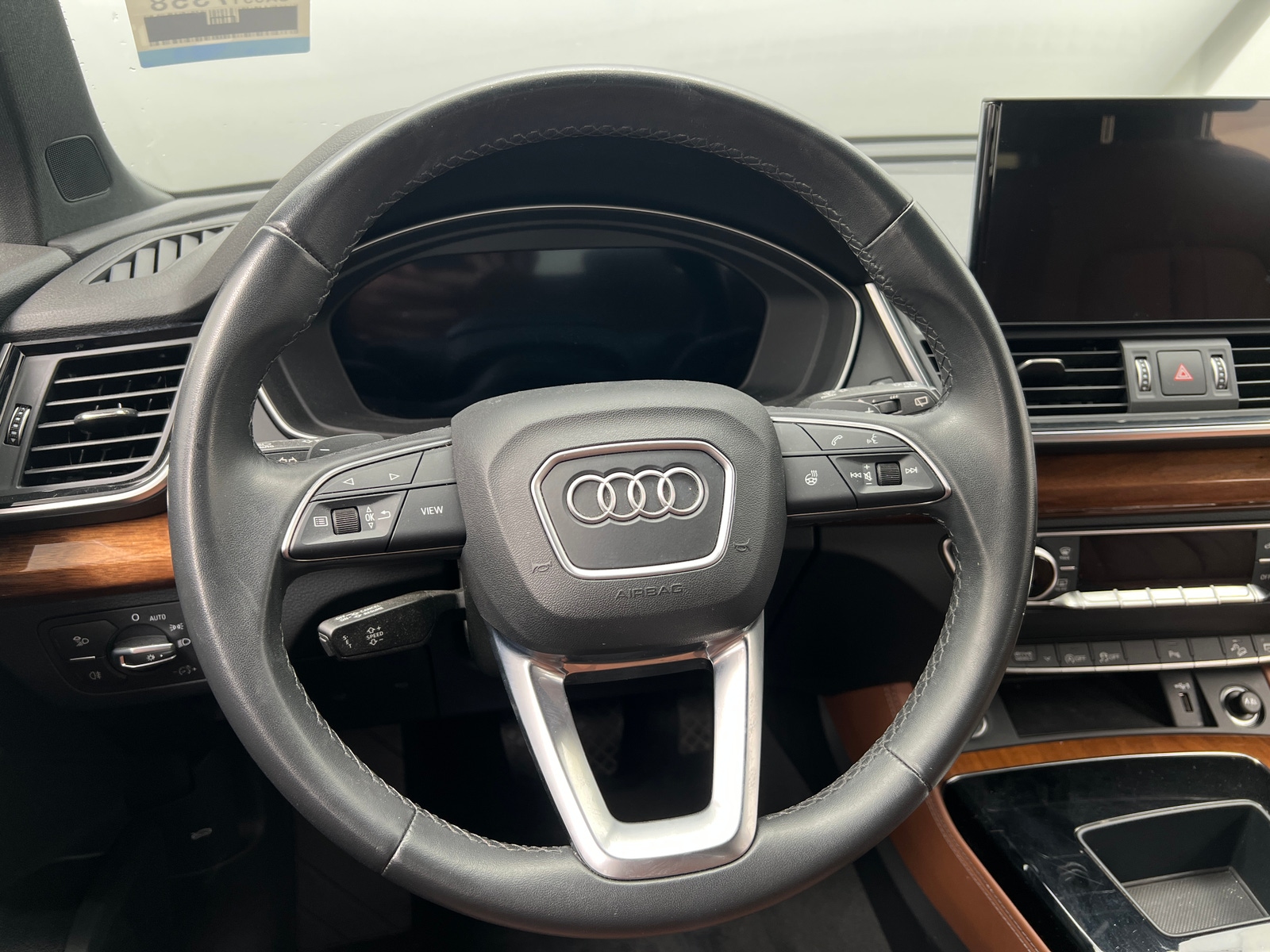 Thumbnail: 2022 Audi Q5 - 4