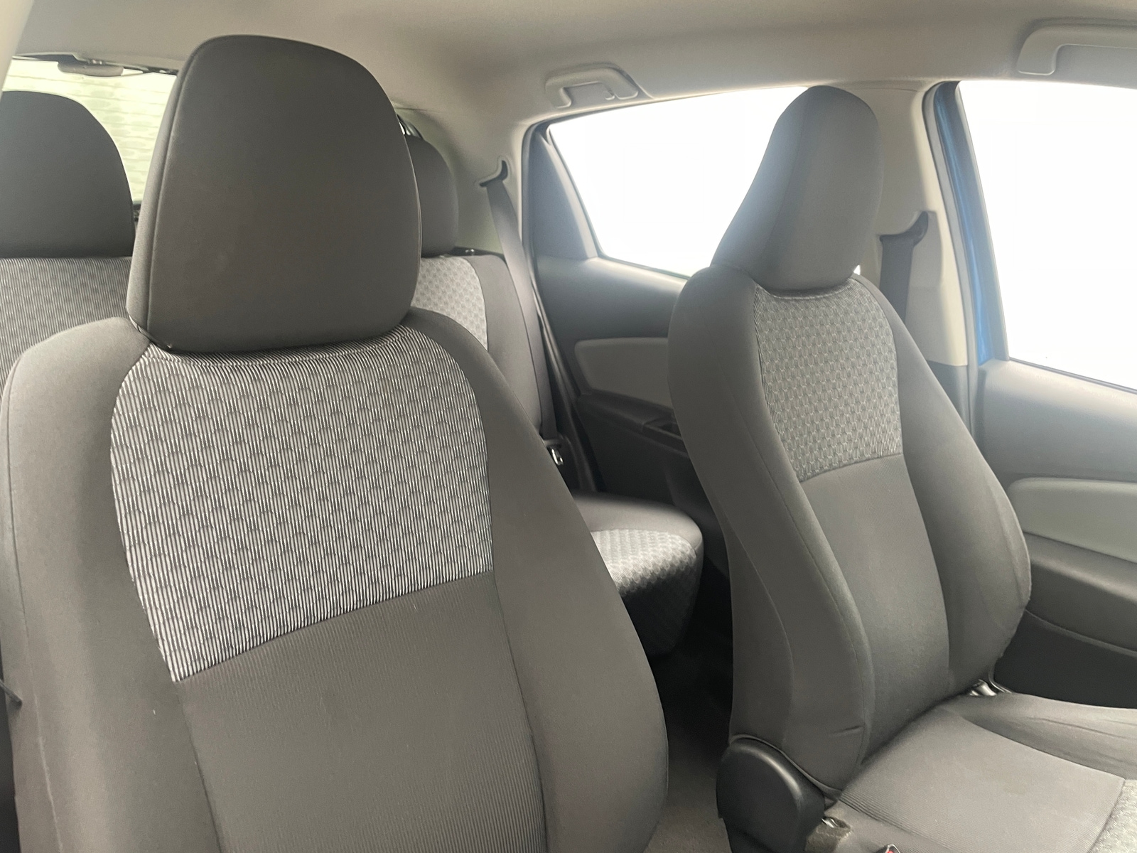 Thumbnail: 2015 Toyota Yaris - 2