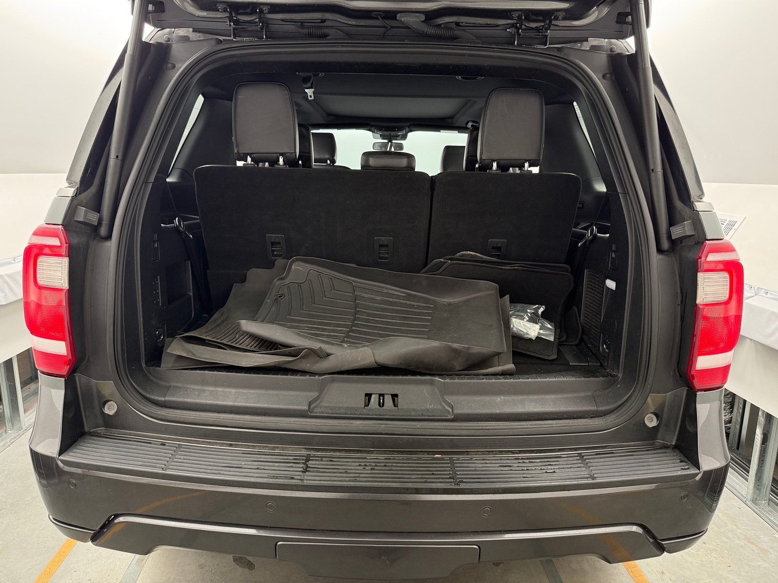 Thumbnail: 2020 Ford Expedition - 6
