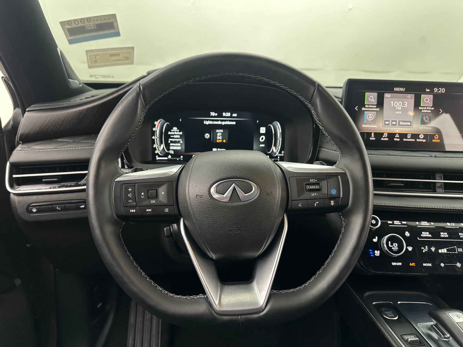 Thumbnail: 2023 INFINITI QX60 - 4