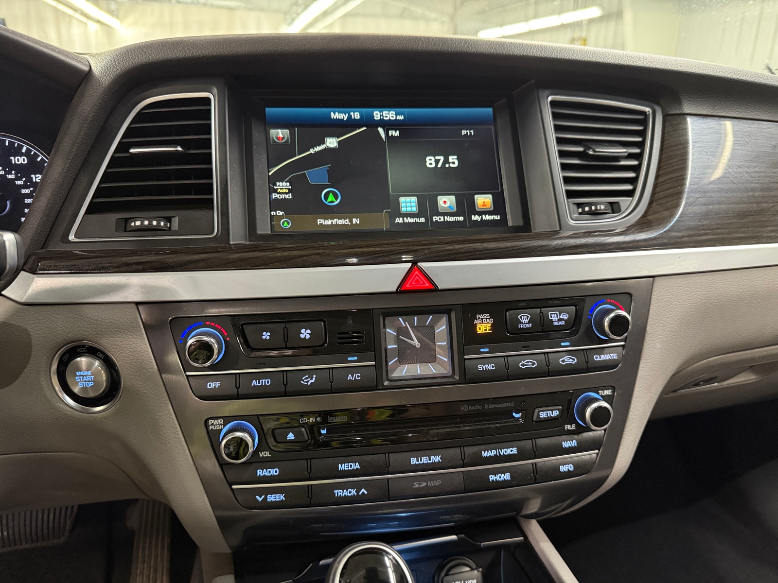 Thumbnail: 2015 Hyundai Genesis - 3
