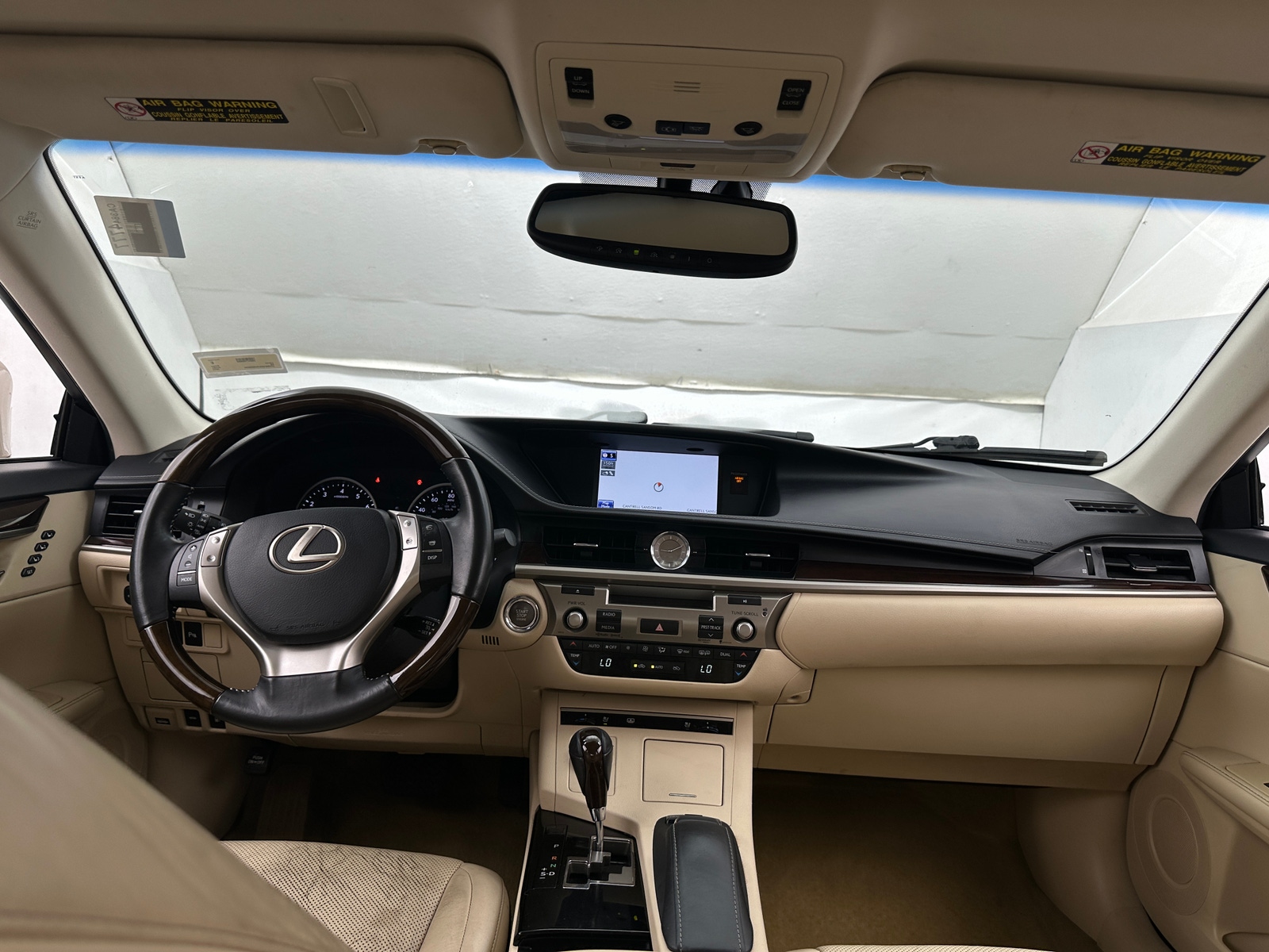 Thumbnail: 2013 Lexus ES - 2