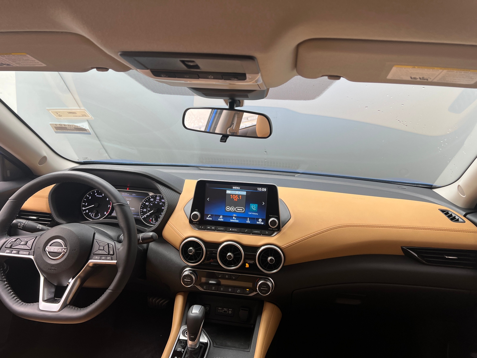 Thumbnail: 2025 Nissan Sentra - 2