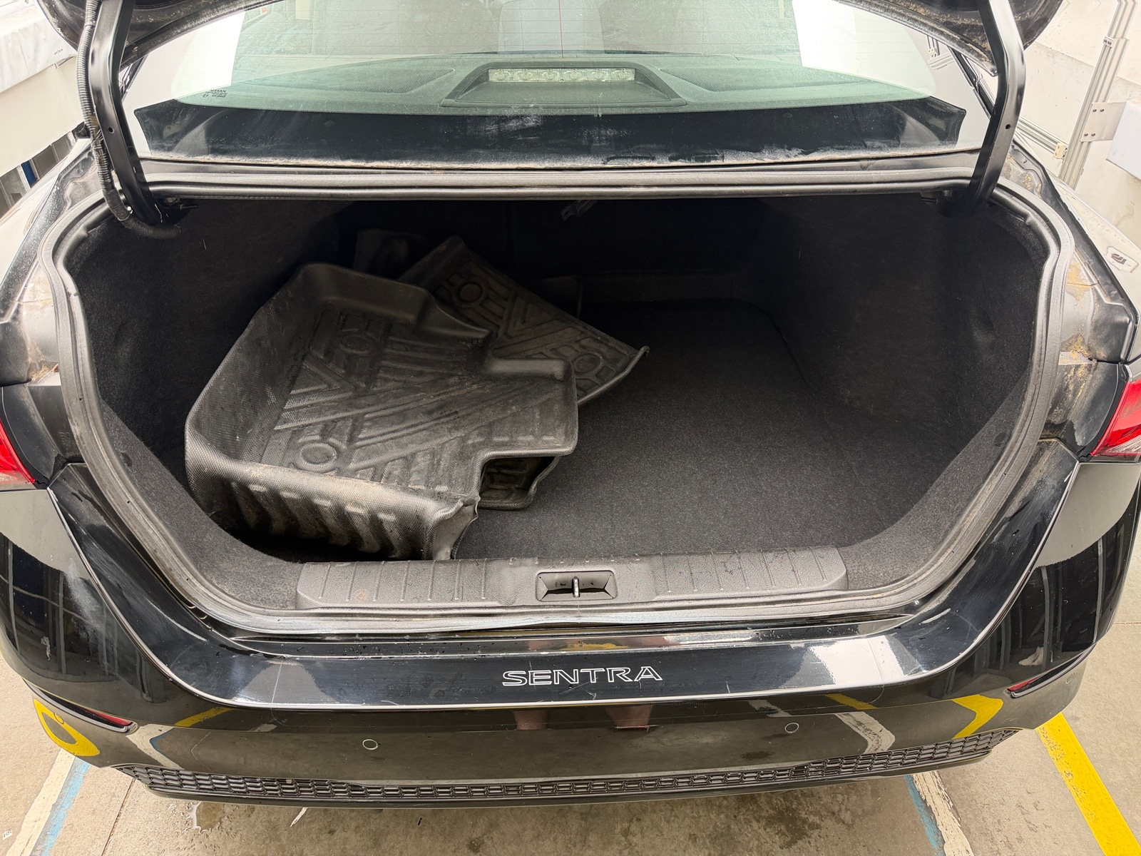 Thumbnail: 2022 Nissan Sentra - 7
