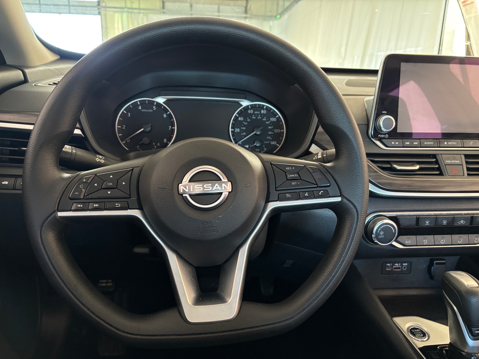 Thumbnail: 2025 Nissan Altima - 5