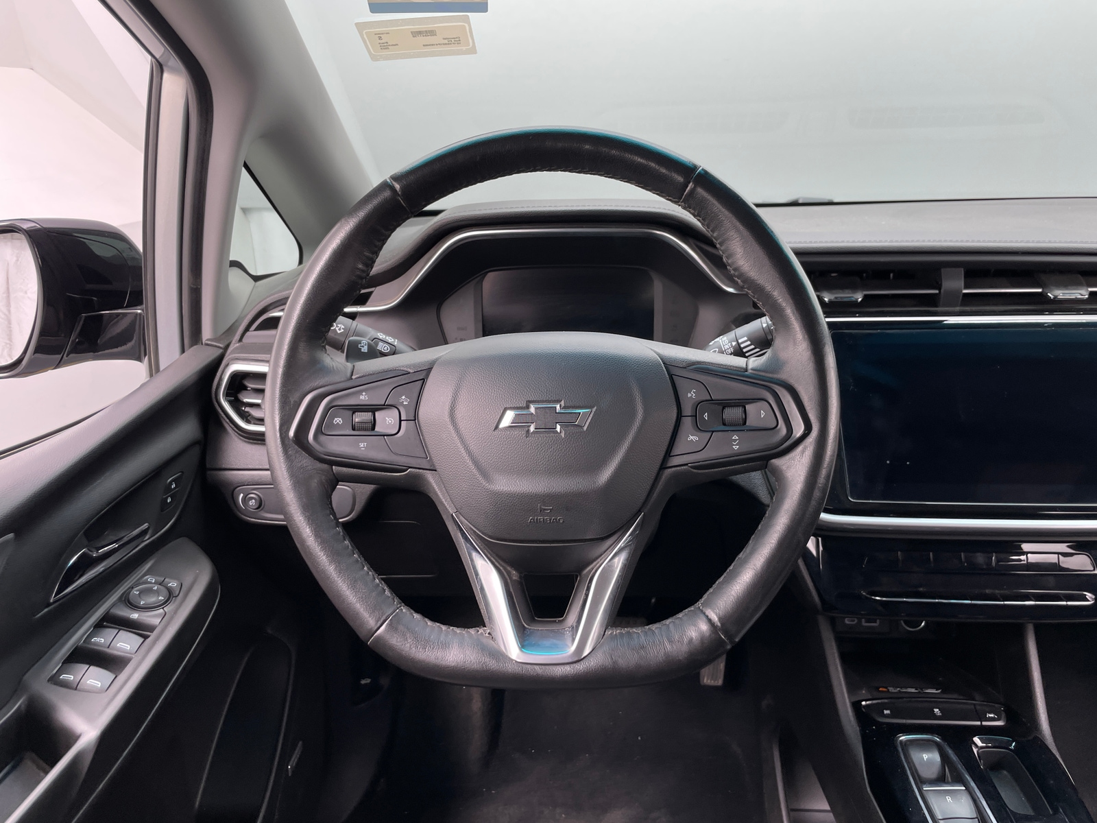 Thumbnail: 2023 Chevrolet Bolt EV - 4